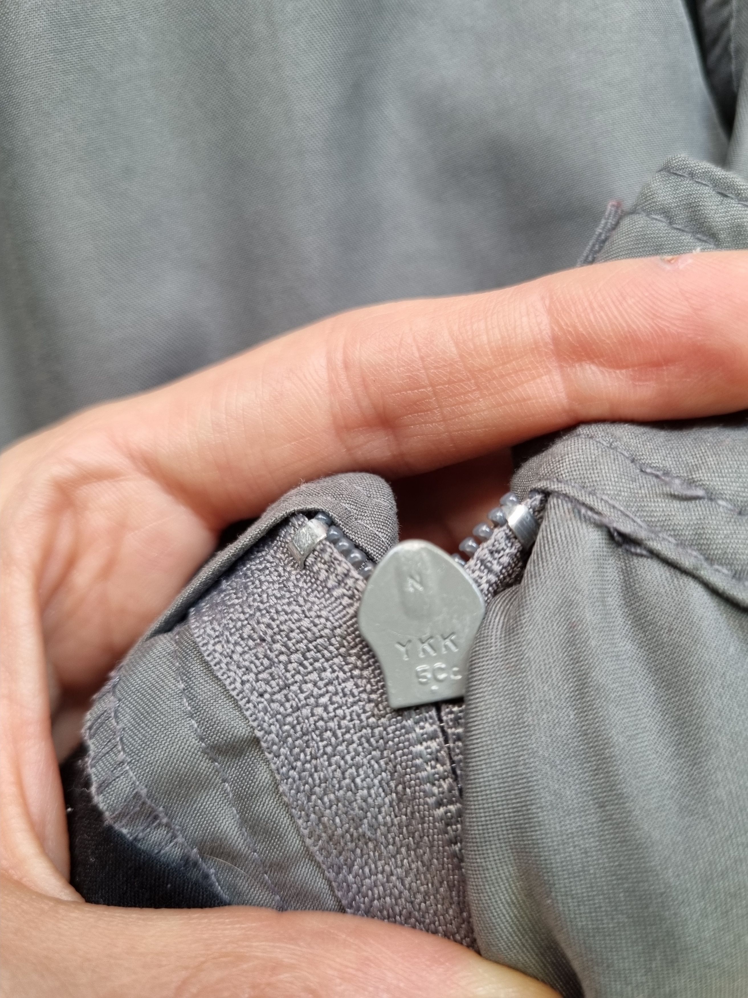 Oakley Oakley Nylon Cargo Utility Shorts with zipped pockets Size US 31 - 9 Thumbnail