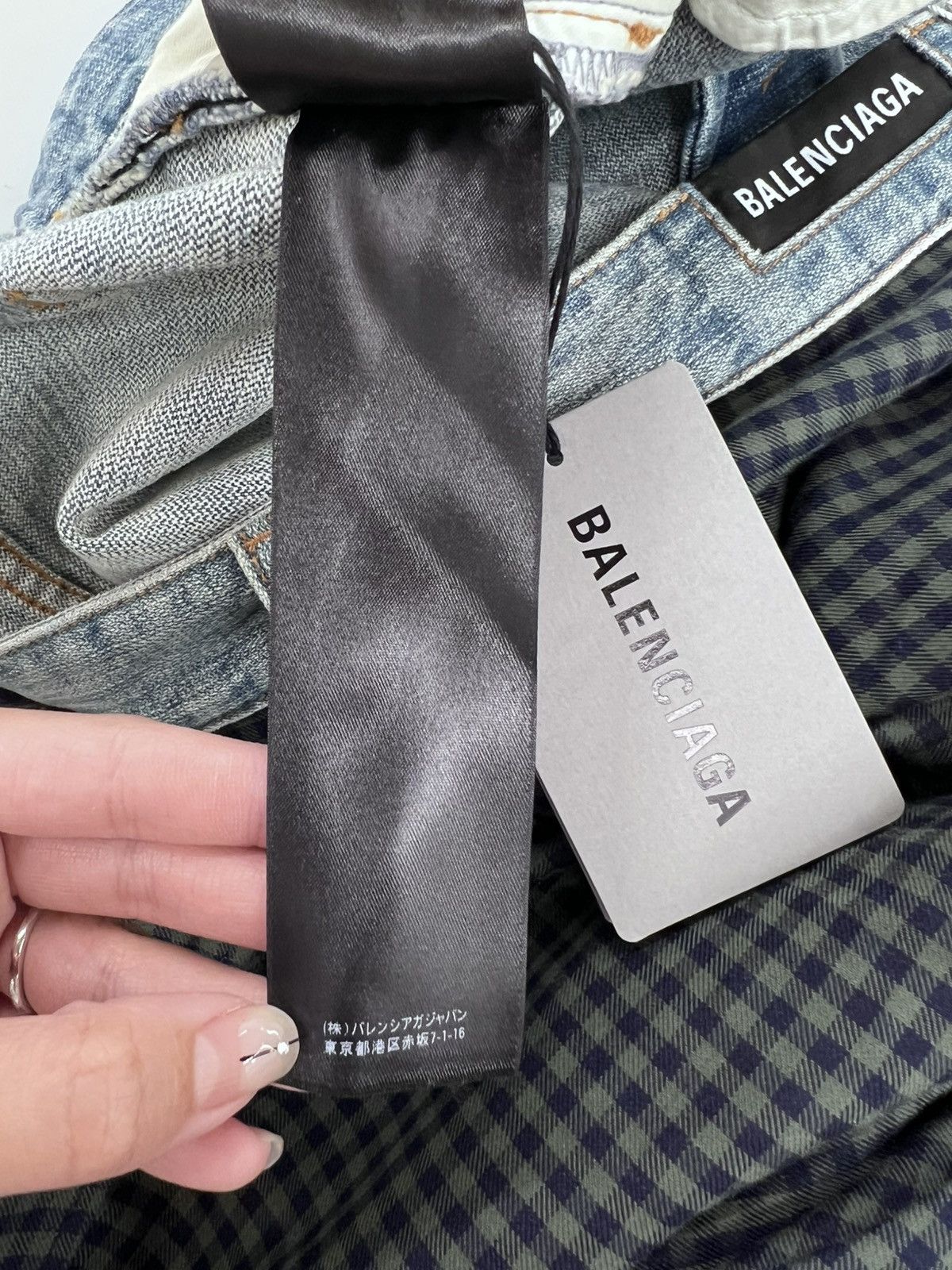 Balenciaga Balenciaga Hybrid Flannel Shirt Jeans Size US 35 - 11 Thumbnail