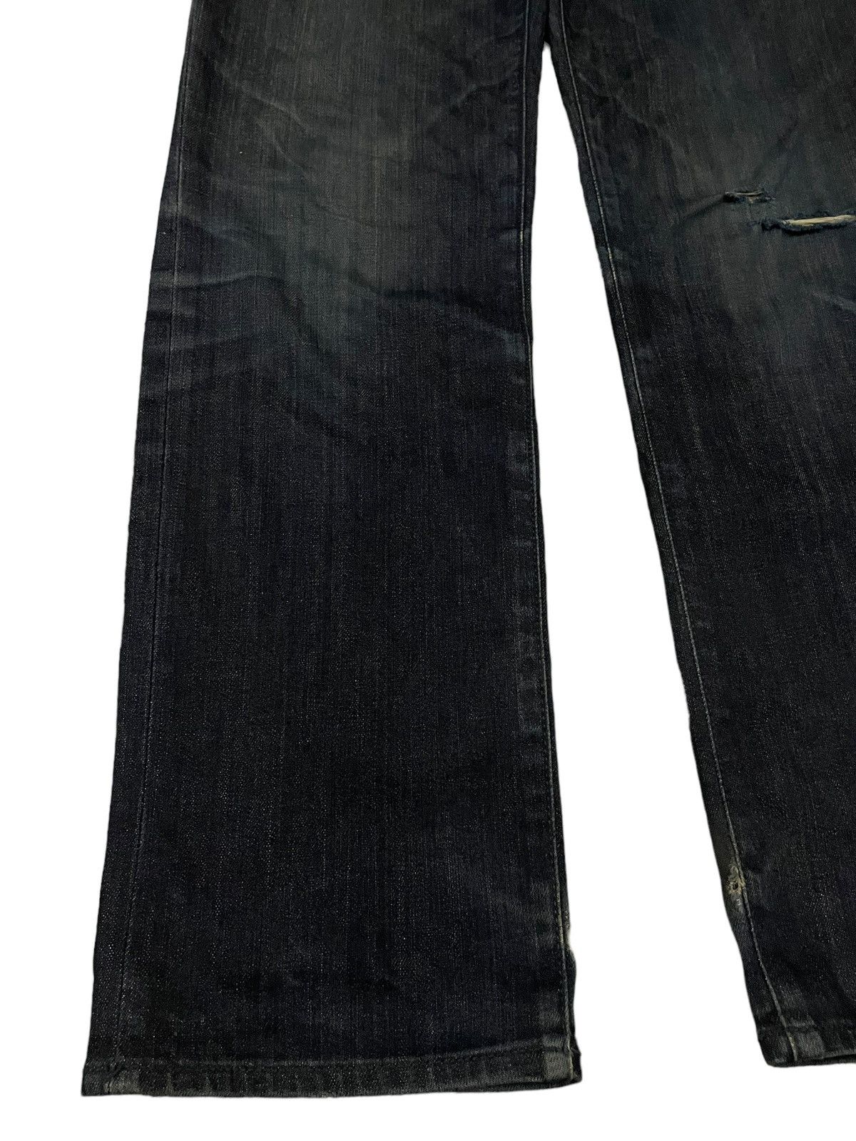 Jun Takahashi Japanese Denim Uniqlo Faded Wash Loose Straight Ripped Jeans Size US 31 - 3 Thumbnail