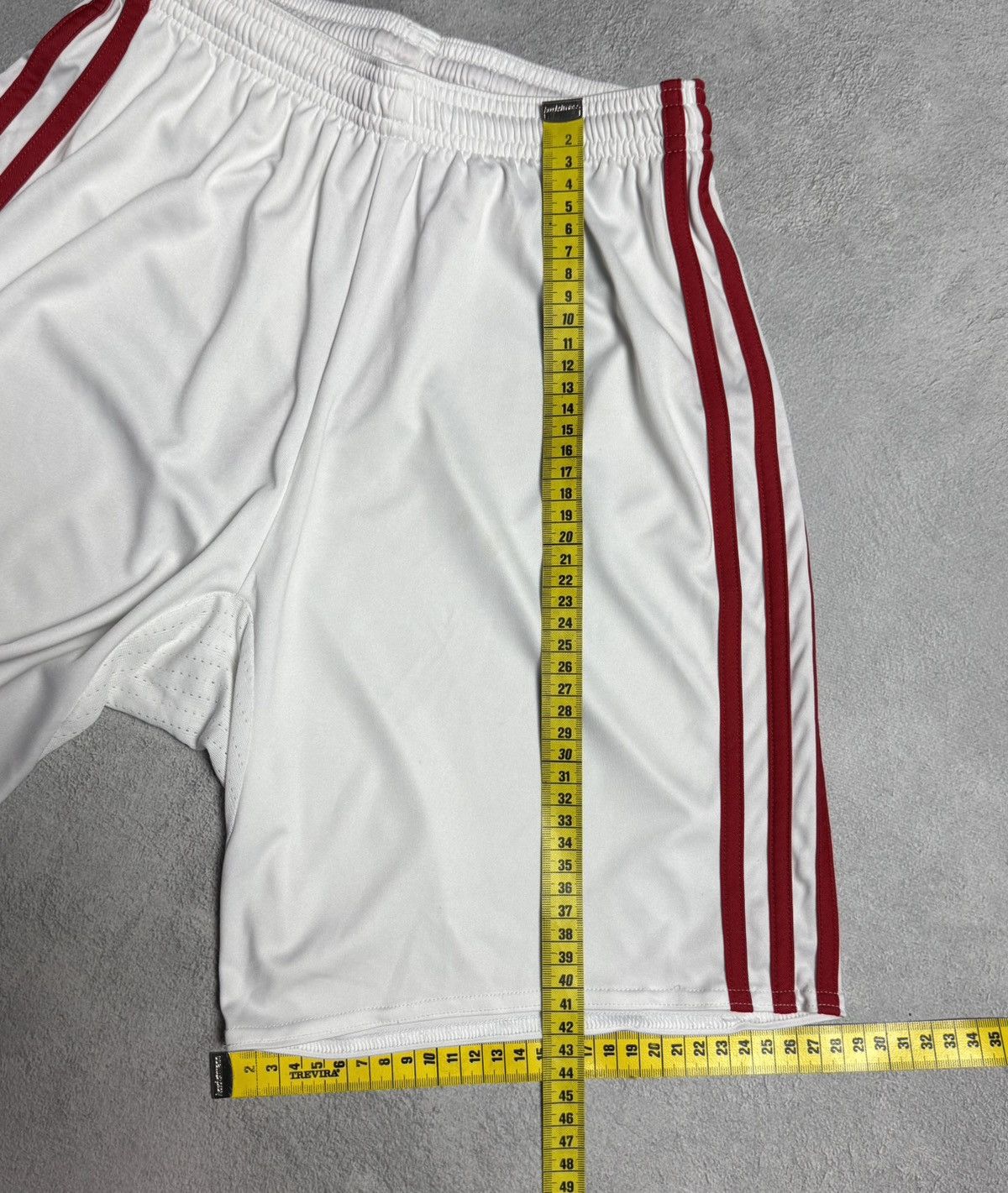 Other Manchester United 2016 2017 Home Football Shorts Adidas Size US 30 / EU 46 - 13 Thumbnail