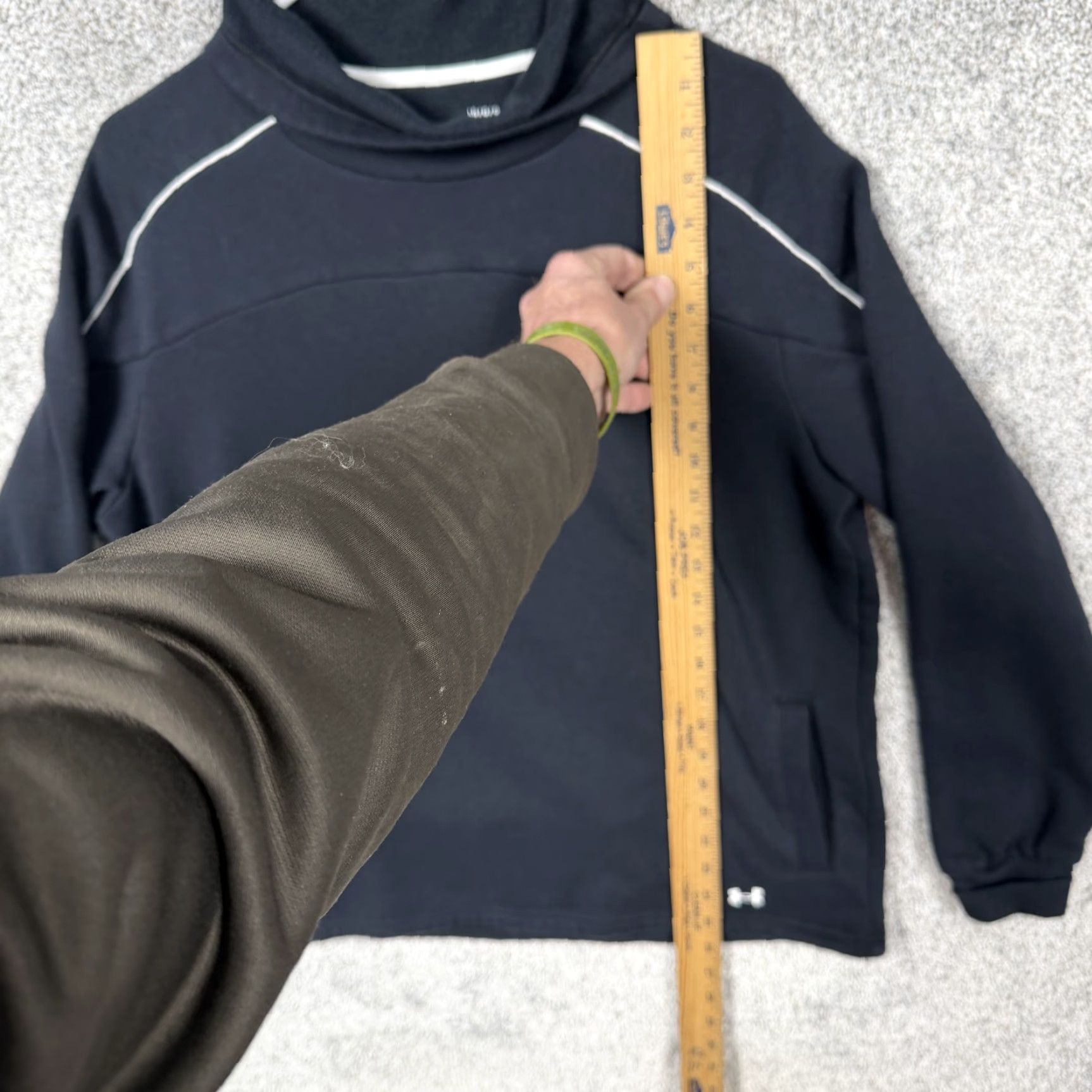 Under Armour Under Armour Sweatshirt Mens Large Black Funnel Neck Fleece Pullover Pullover Raglan Pockets Logo Casual Posterity? Size US L / EU 52-54 / 3 - 2 Thumbnail