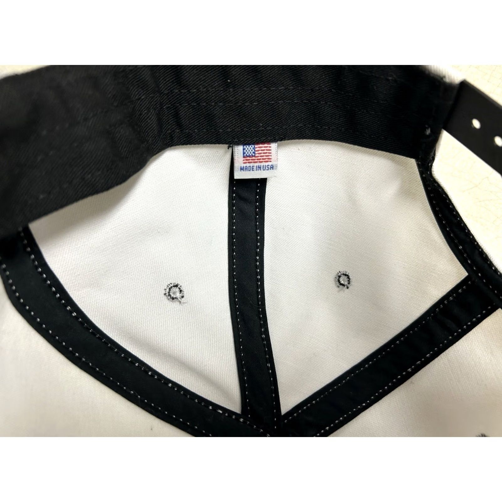 Vintage Afterhrs. Snapback Hat Embroidered White Men's One Size White Lightweight Breathable Adjustable Casual Workwear Travel USA Sports Hat Size ONE SIZE - 6 Thumbnail
