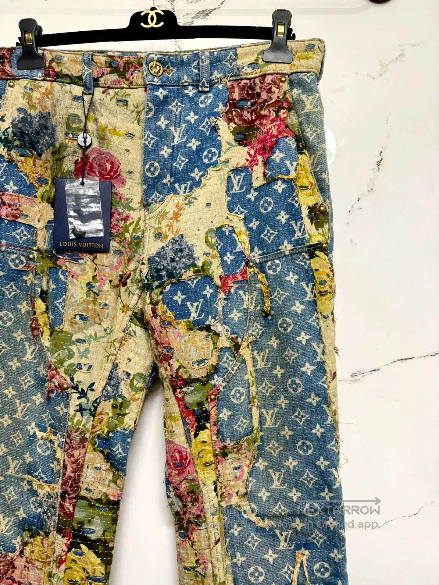 Louis Vuitton louis vuitton floral flare denim pants. Size 31" - 2 Thumbnail