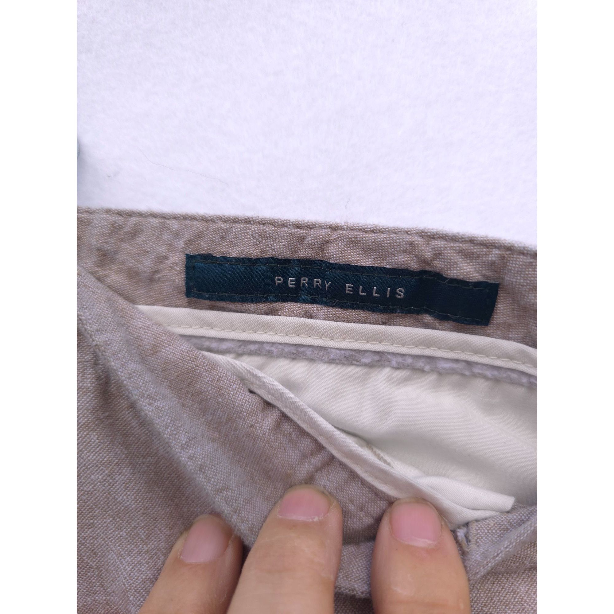 Perry Ellis Perry Ellis Linen Cotton Blend Mens Shorts Beige Size 32 Size US 32 / EU 48 - 2 Thumbnail
