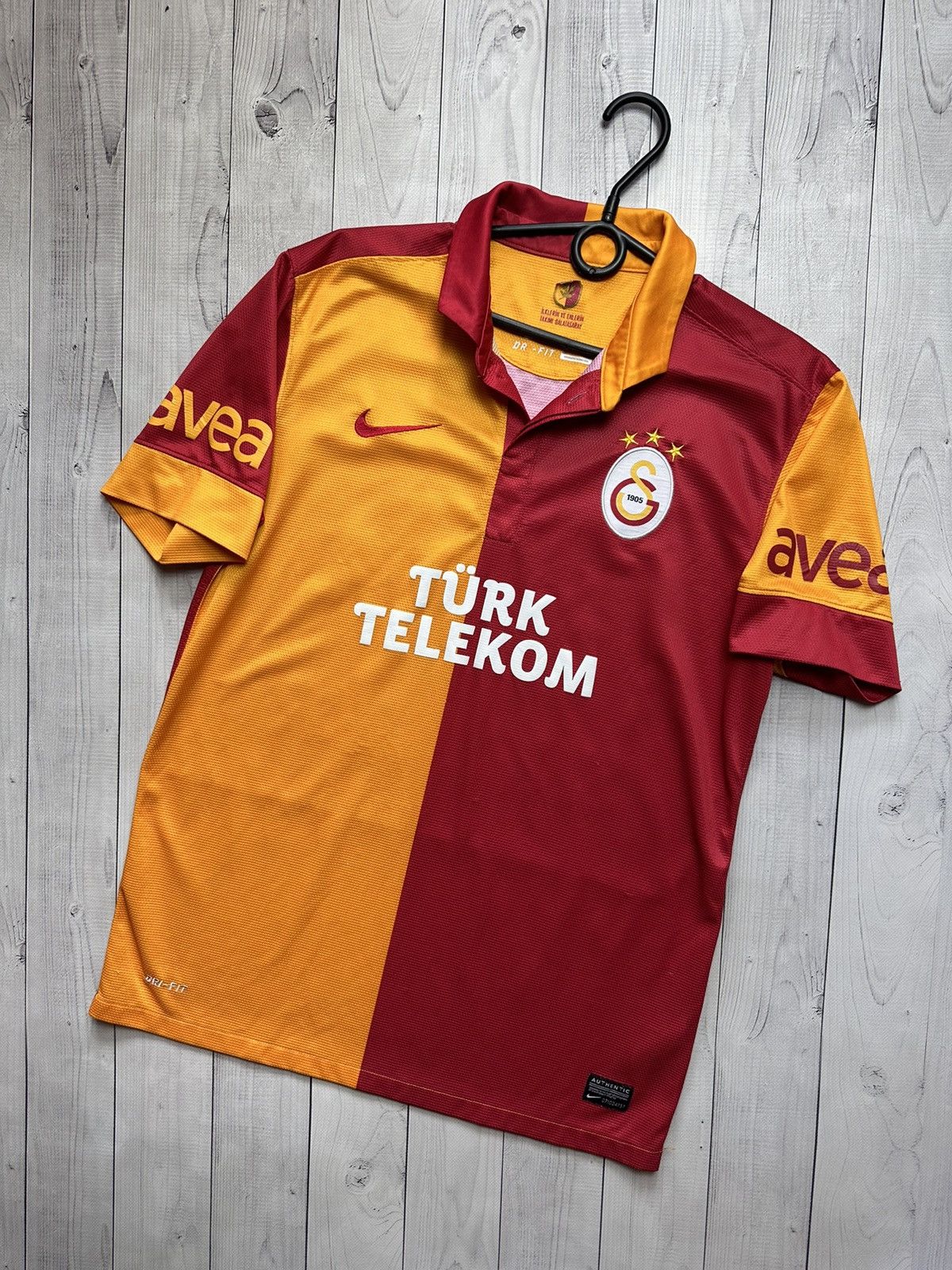Nike × Vintage Vintage Nike Galatasaray soccer jersey size M 14 Sneijder Size US M / EU 48-50 / 2 - 2 Thumbnail