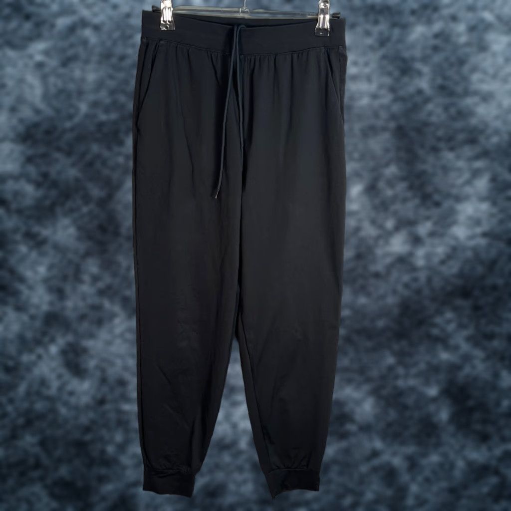 Uniqlo Uniqlo Womens XS Black Jogger Pants Lightweight Activewear Size 26" / US 2 / IT 38 - 1 Thumbnail