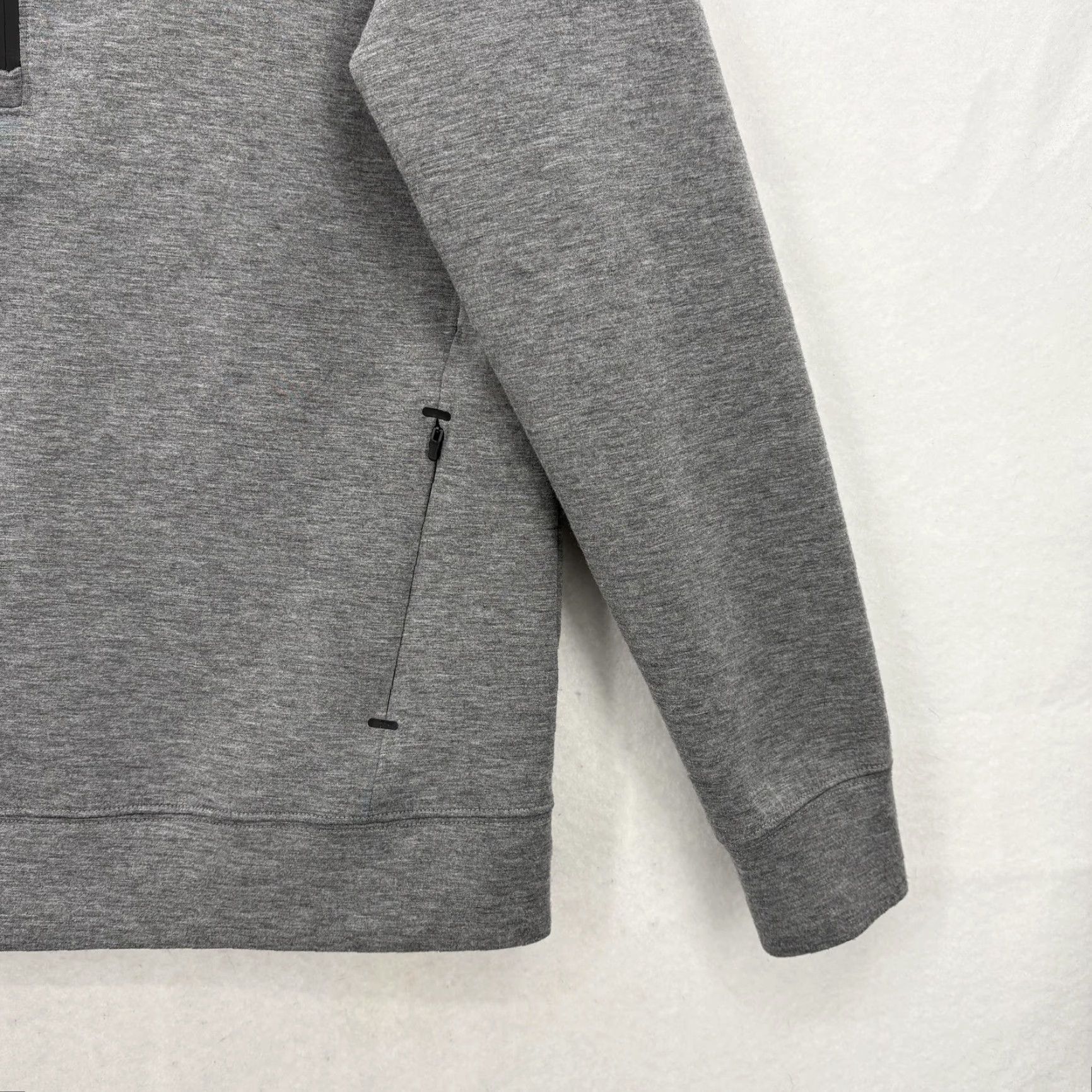 Vintage YPB Abercrombie NeoKNIT Sweatshirt Mens Small Gray Quarter Zip Athletic Pullover Size US S / EU 44-46 / 1 - 3 Thumbnail