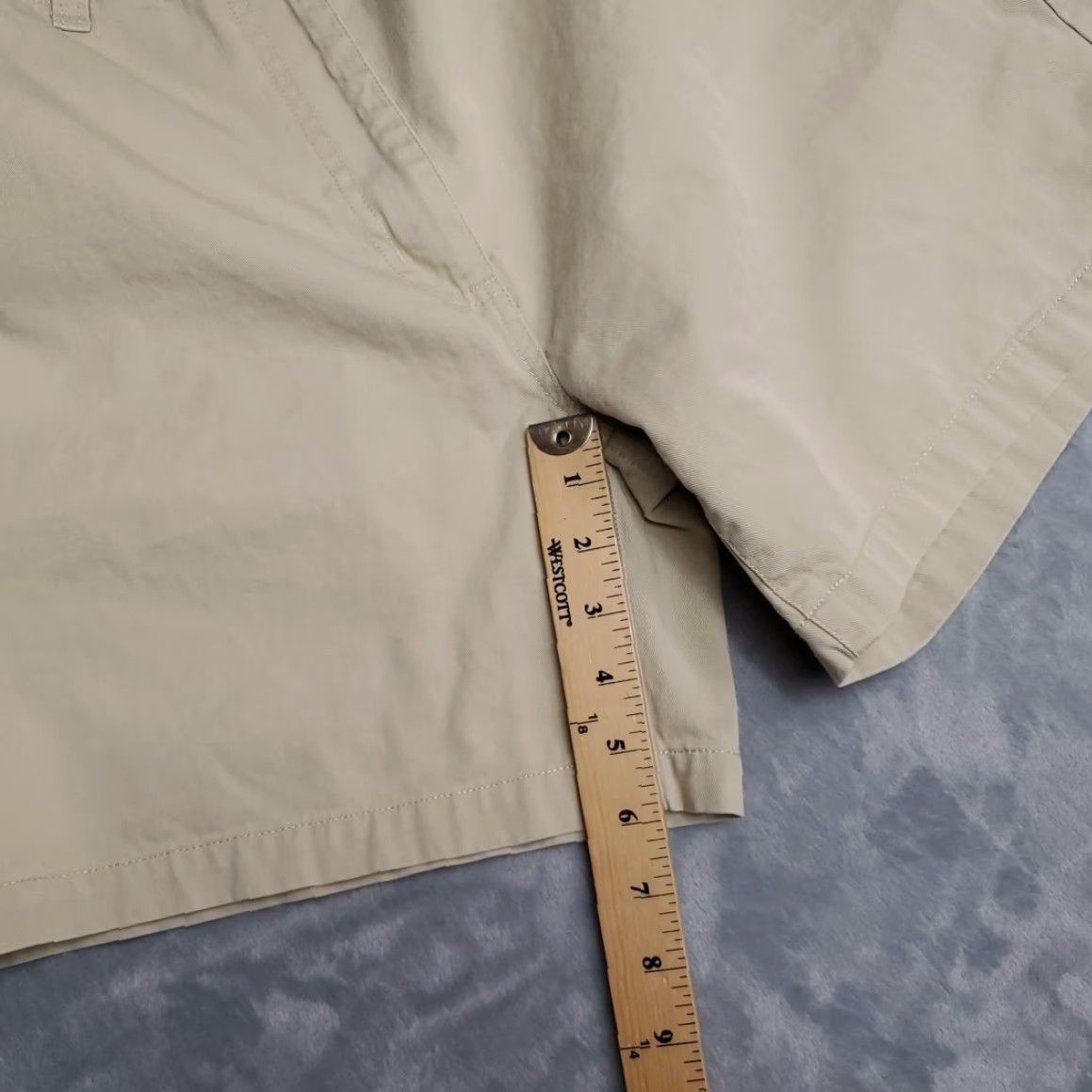 Vintage LL Bean Shorts Womens 10 Regular Khaki Beige Cotton Twill Chino Outdoor Casual Size 32" / US 10 / IT 46 - 6 Thumbnail
