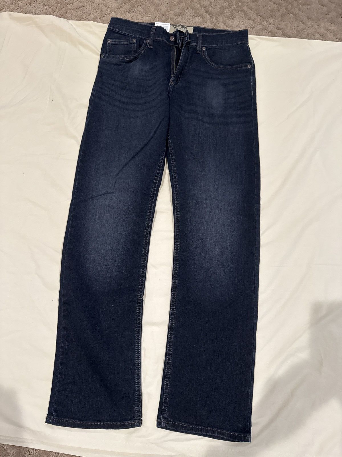 Wrangler Wrangler authentic EST. 1947 and size 31X30, Black denim Size US 31 - 3 Thumbnail