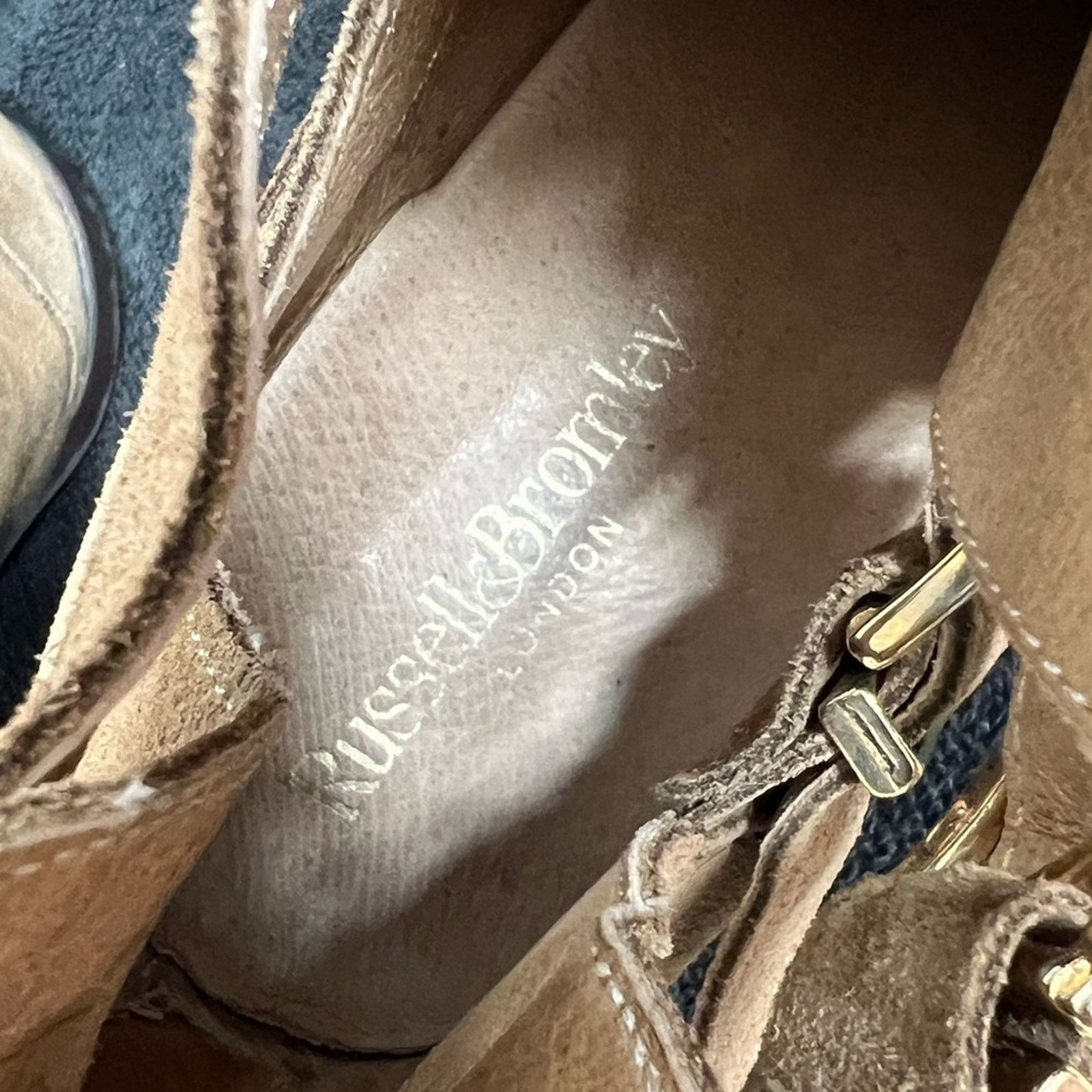 Russell & Bromley Womens Tan Suede RUSSELL & BROMLEY Ankle Boots Shoes US 9.5 Size US 9.5 / IT 39.5 - 10 Thumbnail