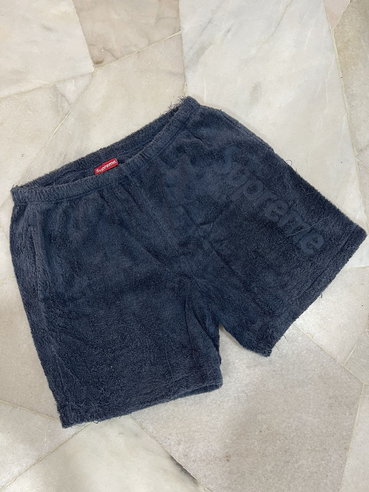 Supreme SS18 Supreme Short Pants Fleece Size US 32 / EU 48 - 1 Thumbnail