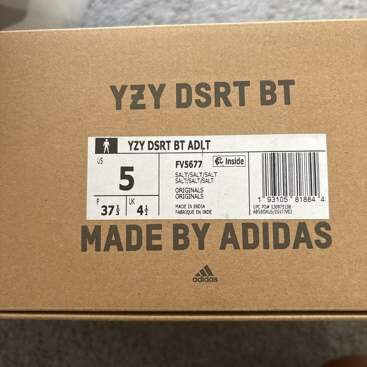Yeezy Yeezy DSRT BT Size US 5 / EU 37 - 7 Thumbnail