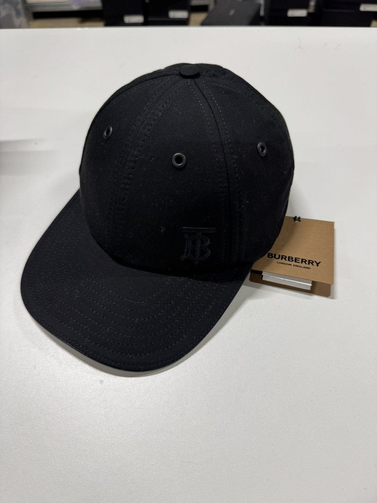 Burberry Burberry Check Baseball Cap NEW 475$ Size ONE SIZE - 1 Thumbnail
