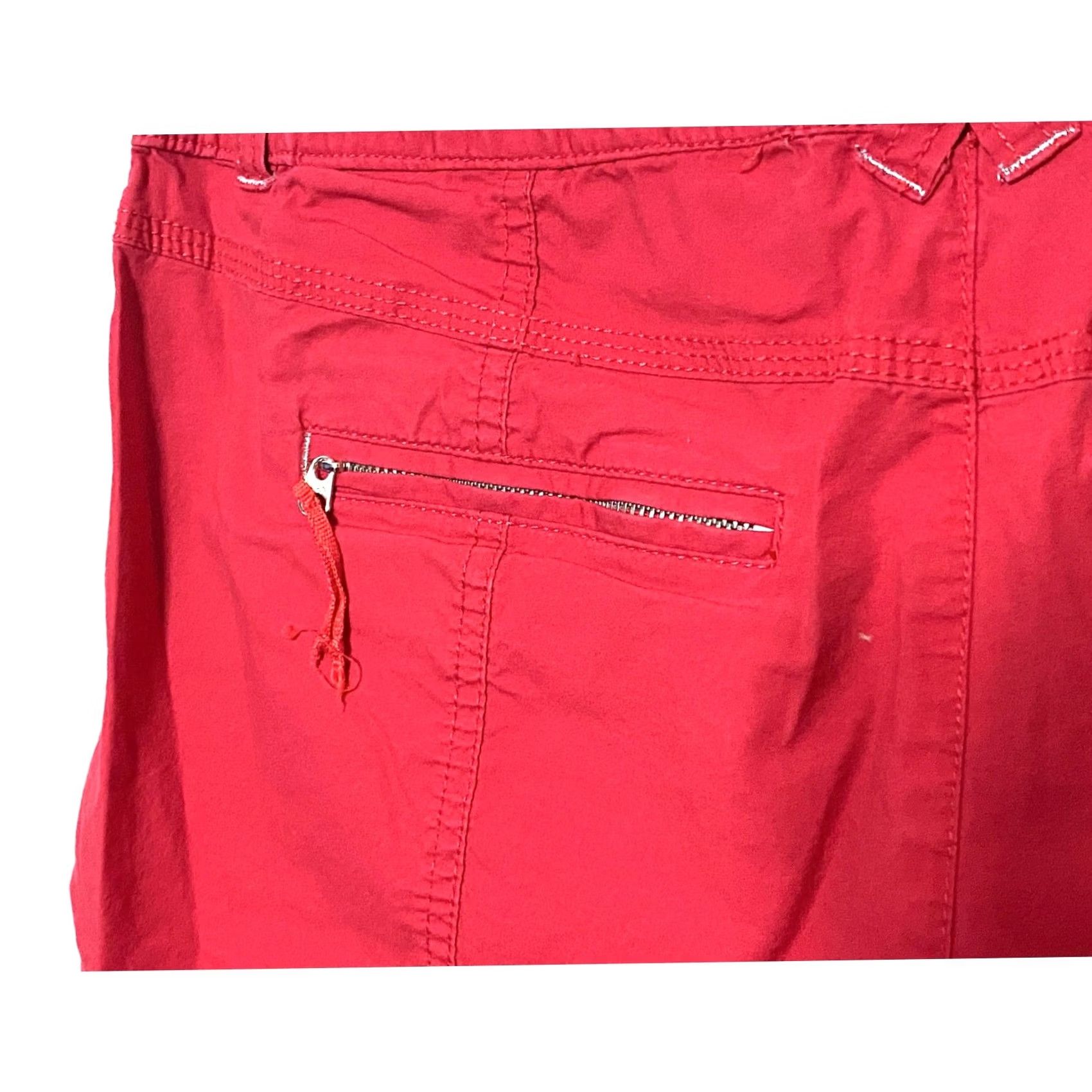 Vintage INC Red Shorts Womens 8 Curvy Fit Cuffed Zip Pocket Summer Glam Vacation Stretch Size 24" / US 00 / IT 34 - 5 Thumbnail