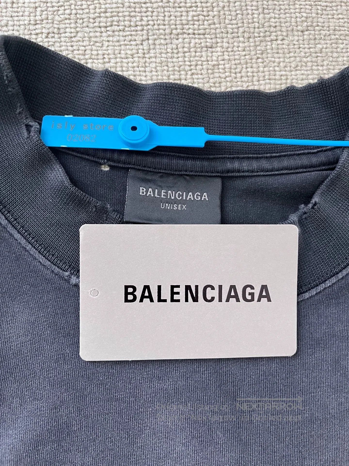 Balenciaga Balenciaga Tape Logo Oversized Short Sleeve Tee. Size US M / EU 48-50 / 2 - 4 Thumbnail