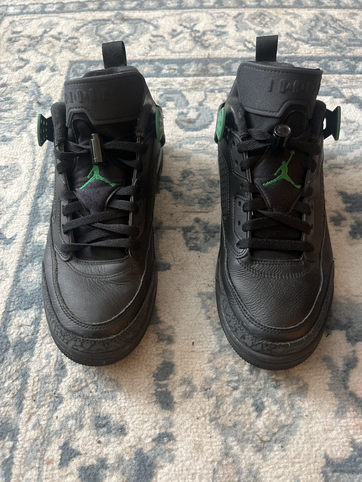 Jordan Brand JORDAN SPIZIKE LOW - MENS Size US 8.5 / EU 41-42 - 2 Thumbnail
