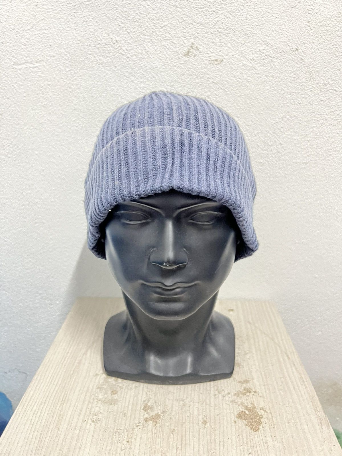 Japanese Brand Japanese Brand Uniqlo Plain Beanie Hat Size ONE SIZE - 2 Thumbnail