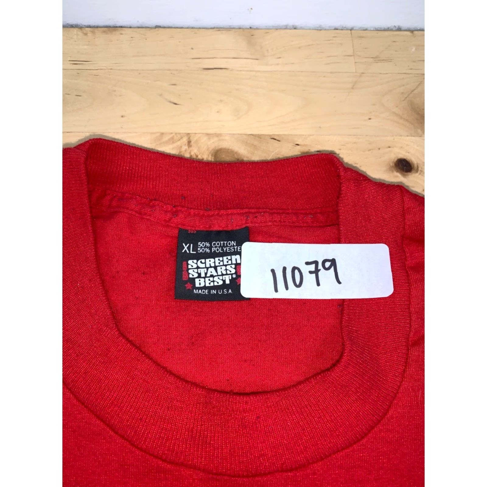 Nike VINTAGE Nike Just Do It Shirt Mens XL Red 90s USA T-Shirt Mens XL Red 90s USA Size US XL / EU 56 / 4 - 2 Thumbnail