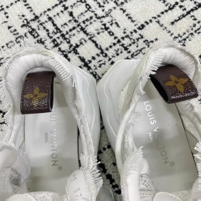 Louis Vuitton Lv Lace High-Top Sneakers 37 Pre-Owned Size US 6.5 / IT 36.5 - 8 Thumbnail