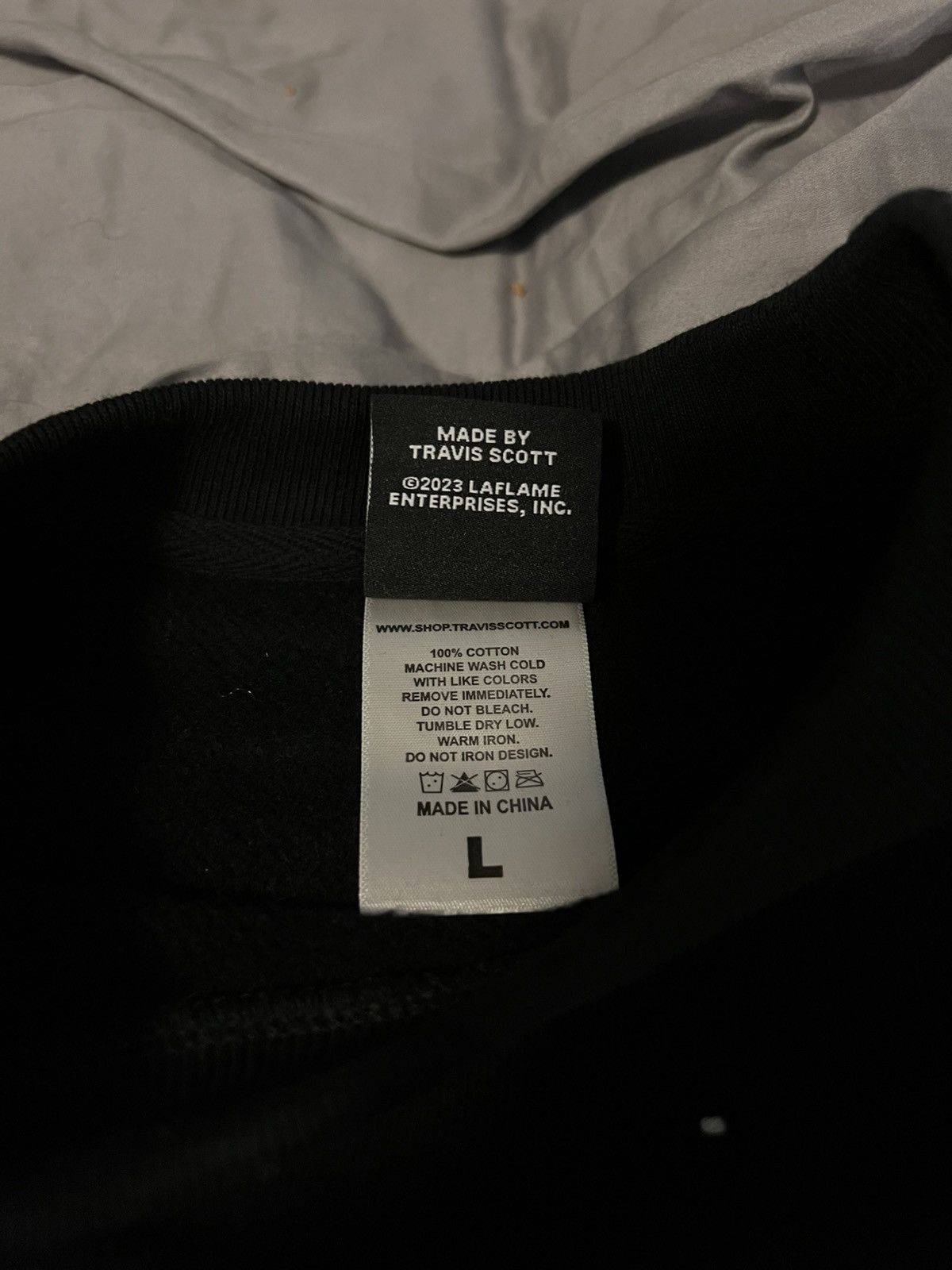 Travis Scott Travis Scott Stitched Crewneck Size US L / EU 52-54 / 3 - 3 Thumbnail