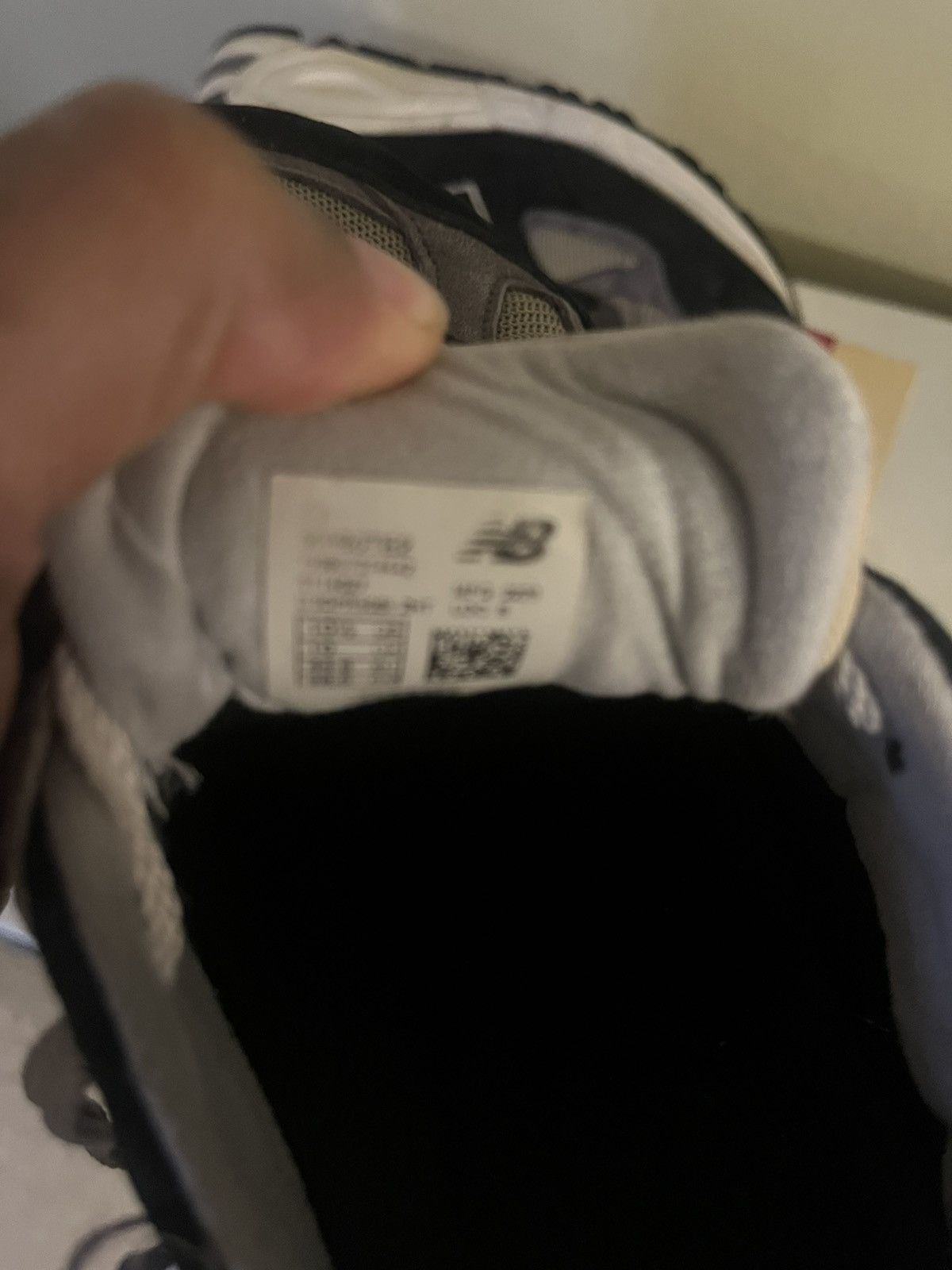 New Balance New Balance X Teddy Saints 990V2 10.5 Size US 10.5 / EU 43-44 - 8 Thumbnail