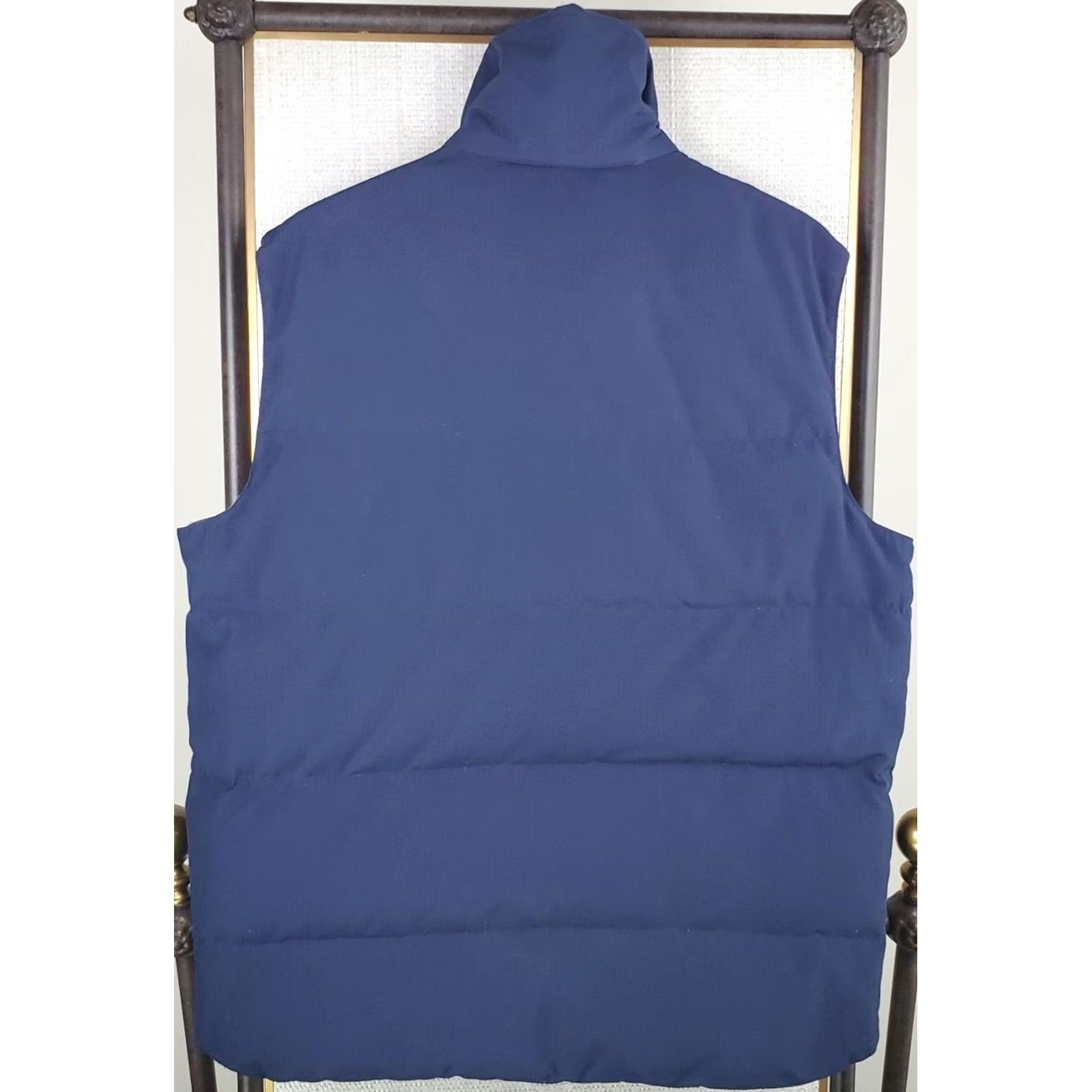 Vintage VINTAGE Down Wind Vest XL Tall Blue Goose Down Quilted Puffer Snap Front Insulated Wind Water Resistant Mens Vest Gilet Waistcoat USA Made XS no? Size US XL / EU 56 / 4 - 6 Thumbnail