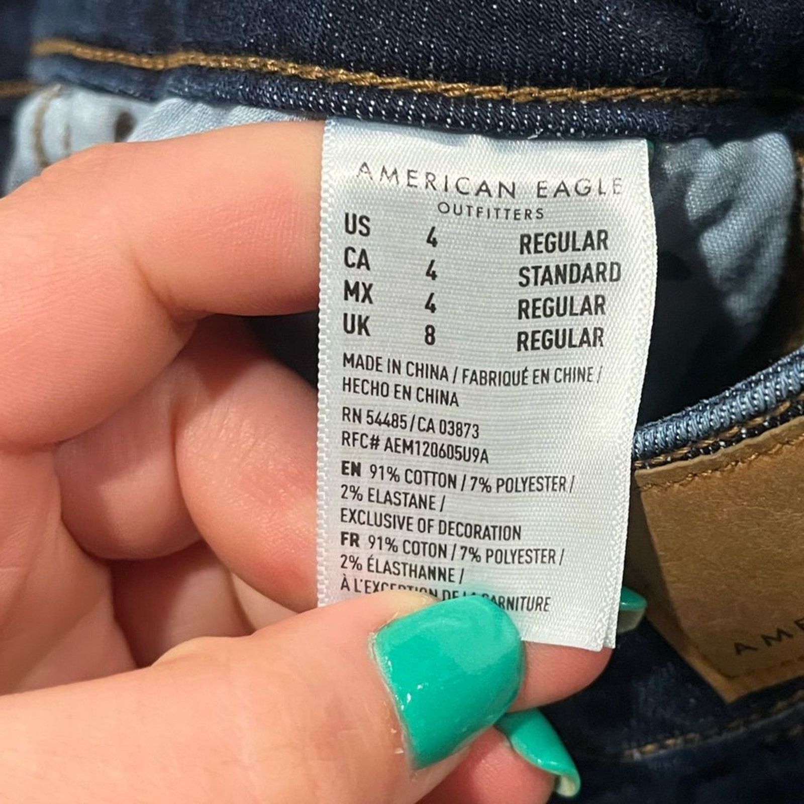 American Eagle Outfitters American Eagle Hi-Rise Mini Skirt Whisker Raw Hem Denim 4 Size 27" / US 4 / IT 40 - 7 Thumbnail