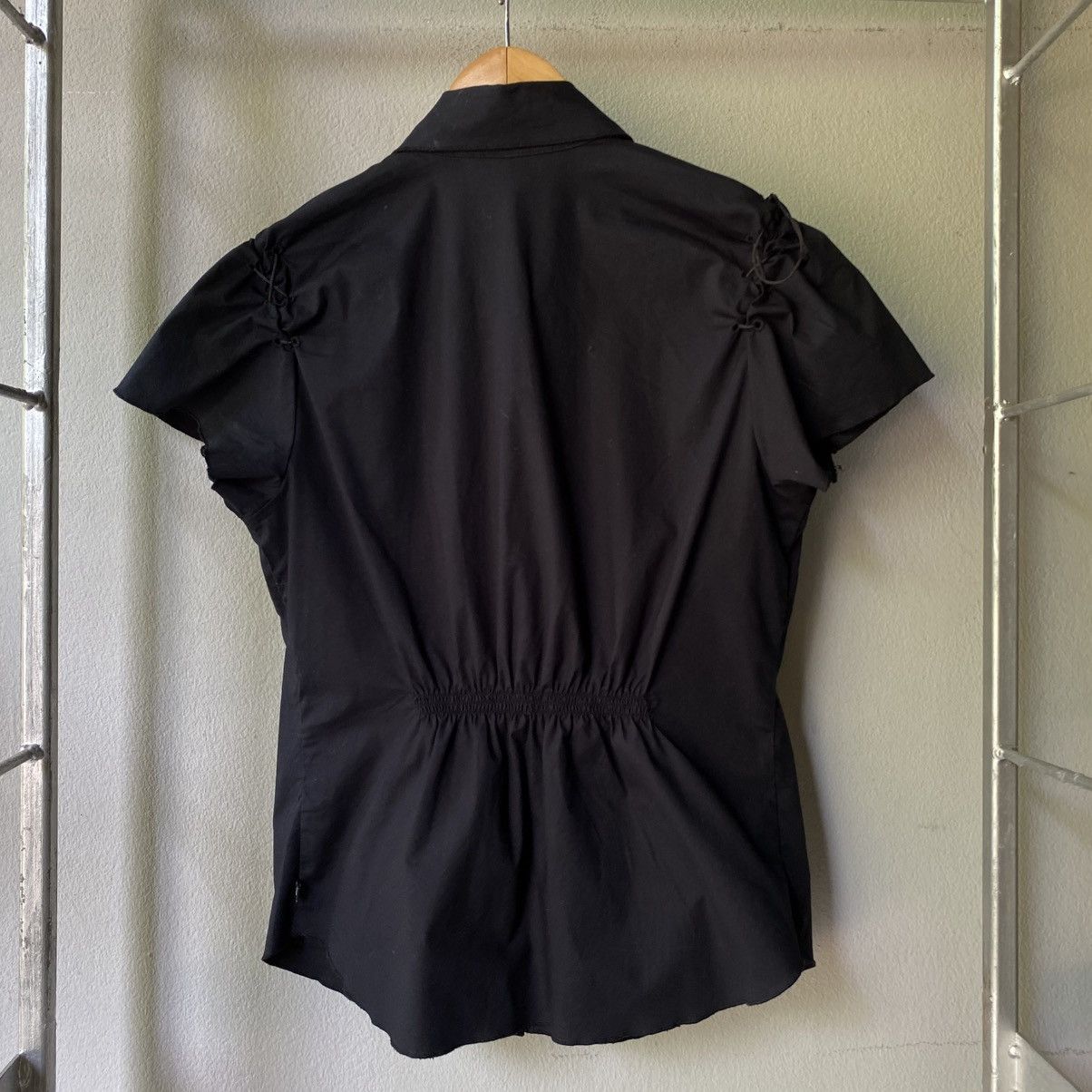 Enrico Coveri ENRICO COVERING Black Puff Sleeve Eyelet Shirt Size M / US 6-8 / IT 42-44 - 2 Thumbnail
