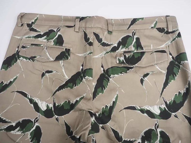 Valentino Valentino size US 48 FW16 Albatross printed khaki pants 25 Size US 32 / EU 48 - 3 Thumbnail
