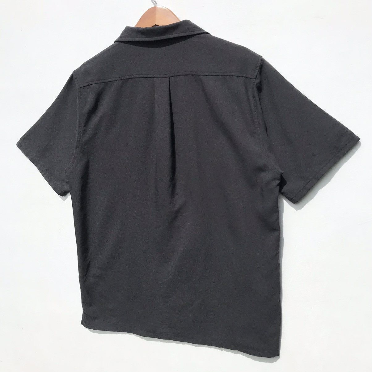 Oakley Vintage Oakley Shirt Button Oakley Fashion Brand Size US S / EU 44-46 / 1 - 4 Thumbnail