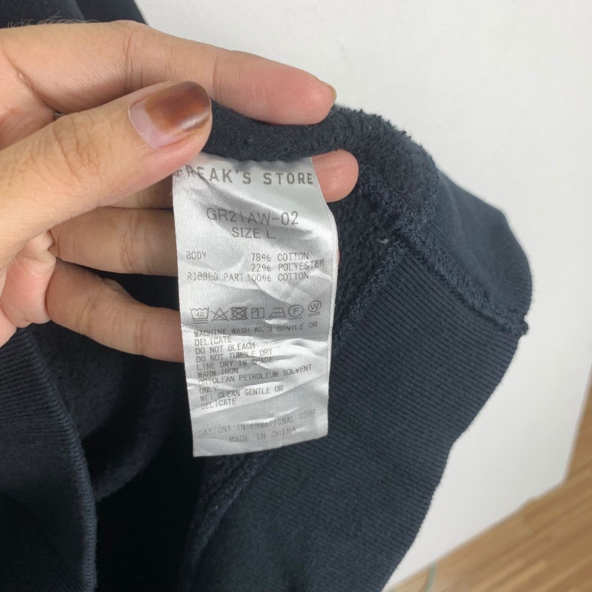 Other FREAKS STORE JAPAN Minimalist Design Pullover Hoodie Top Size US L / EU 52-54 / 3 - 9 Thumbnail