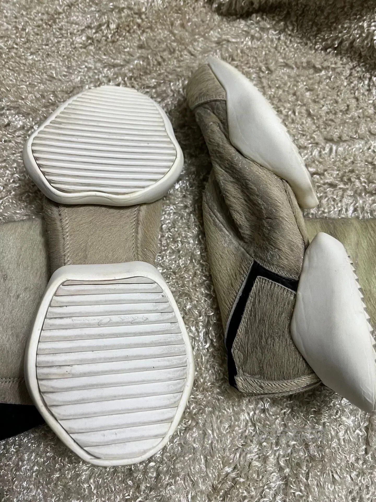 Rick Owens Rick Owens Men's Horsehair Boots. Size US 7 / EU 40 - 3 Thumbnail