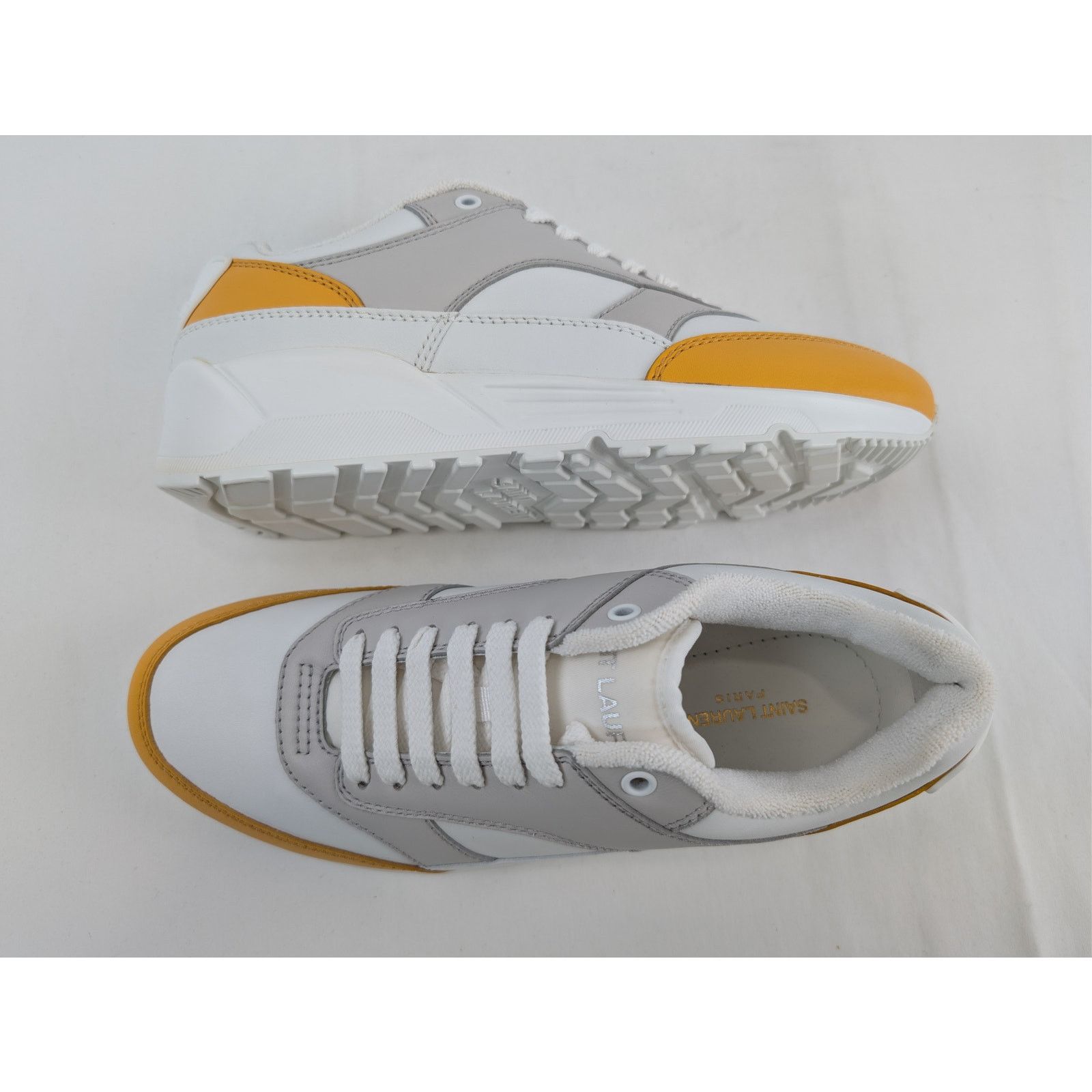 Saint Laurent Paris o1rshd1 Bump Low Top Sneaker in Yuka Yellow / Blanc Optique Size US 8 / EU 41 - 2 Thumbnail