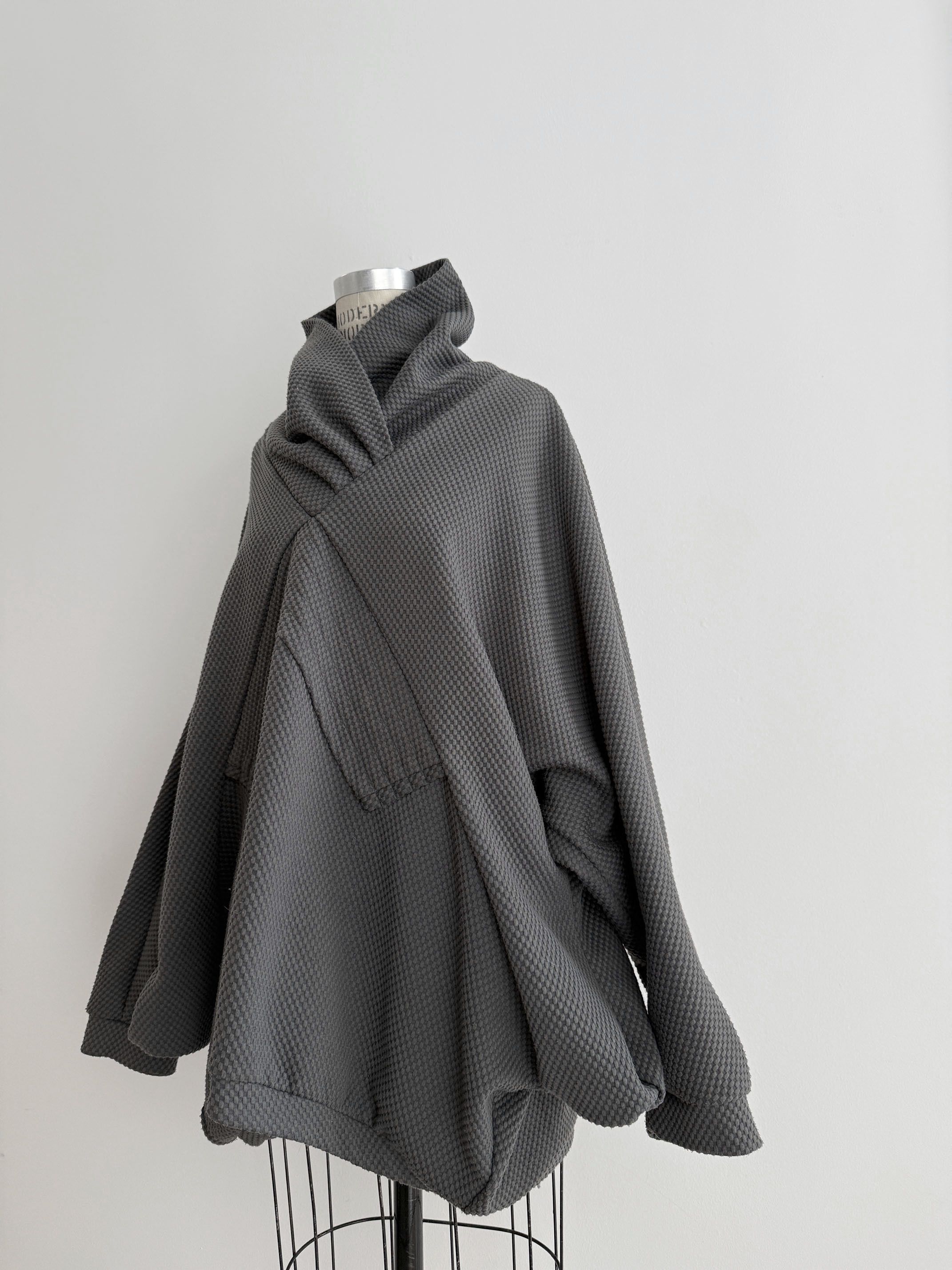 Henrik Vibskov Henrik Vibskov Oversized geometry Top Size US M / EU 48-50 / 2 - 1 Thumbnail