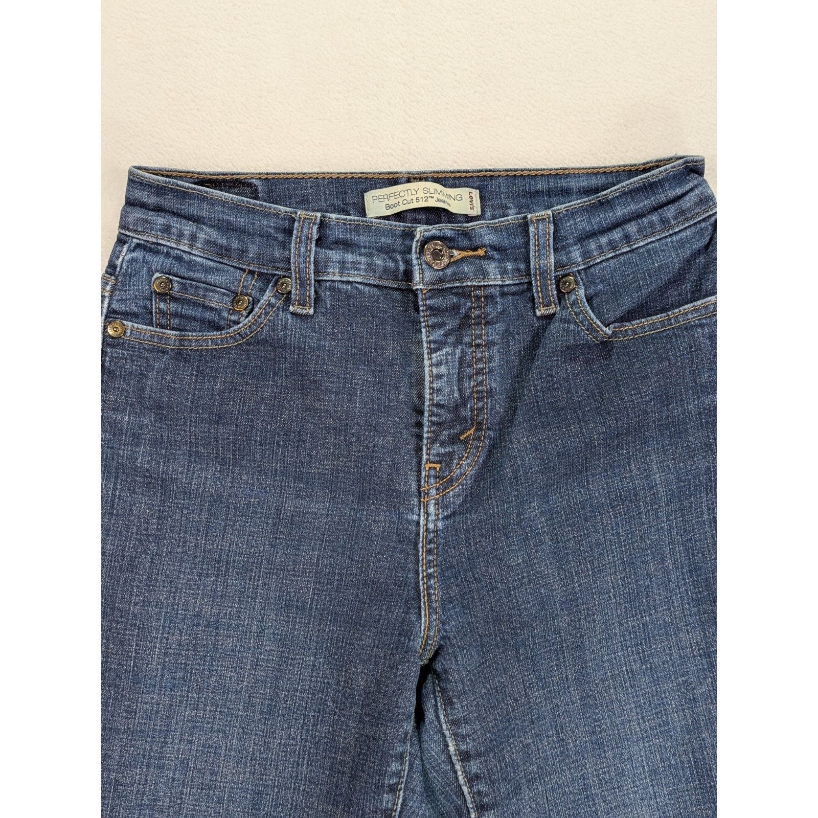 Levi's 512 Bootcut Jeans Sz 6 S/C (Short/Curvy) Perfectly Slimming Size 28" / US 6 / IT 42 - 4 Thumbnail