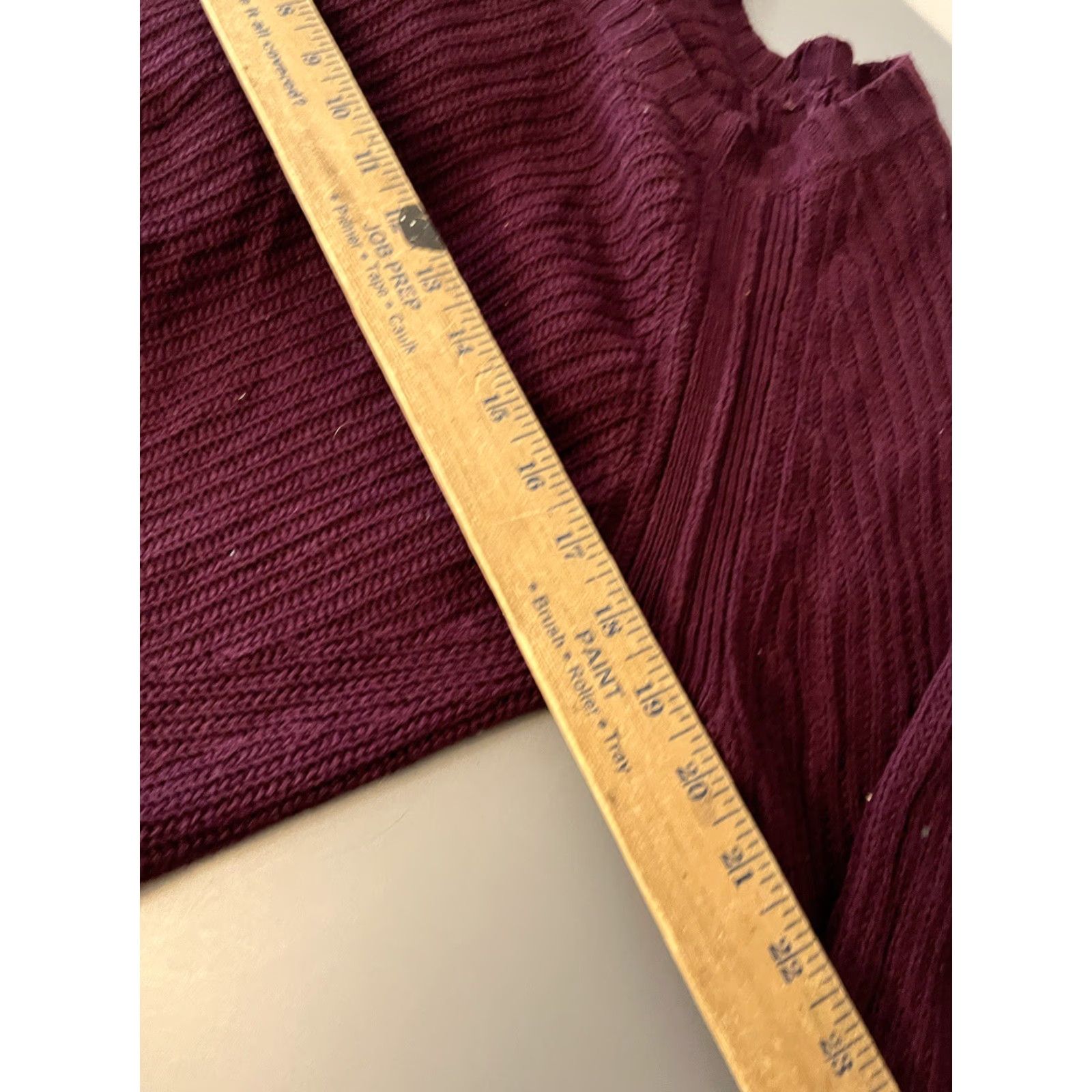 American Eagle Outfitters American Eagle Outfitters Women Pullover Sweater Crew Neck Long Sleeve Maroon Knit M Burgundy Solid Cable-Knit Fall Winter 90s Classic American Womens Size M / US 6-8 / IT 42-44 - 5 Thumbnail