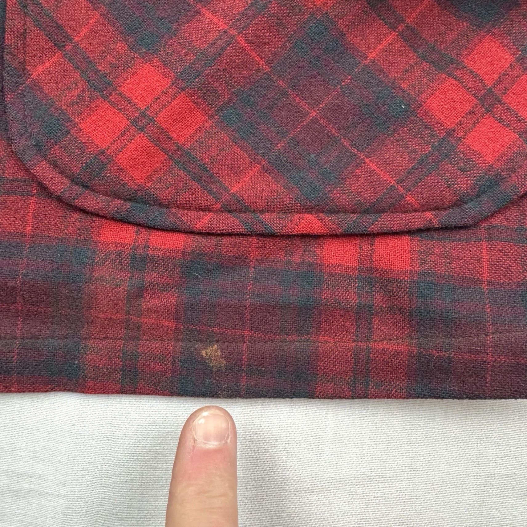 Pendleton VINTAGE Pendleton Blazer Shirt Men M Red Plaid USA 80s 90s Pockets Wool Button Casual Business Size 40R - 7 Thumbnail