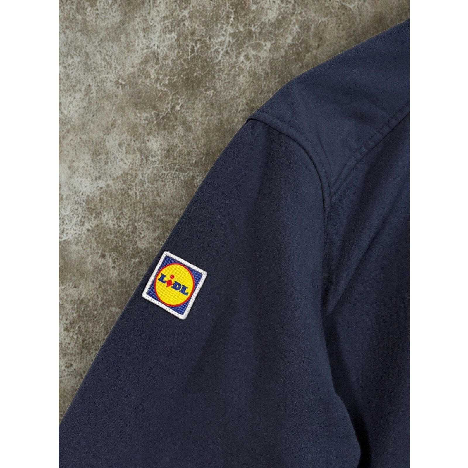 Other Lidl Employee Softshell Jacket XL Full Zip Long Sleeve EUC Size US XL / EU 56 / 4 - 5 Thumbnail