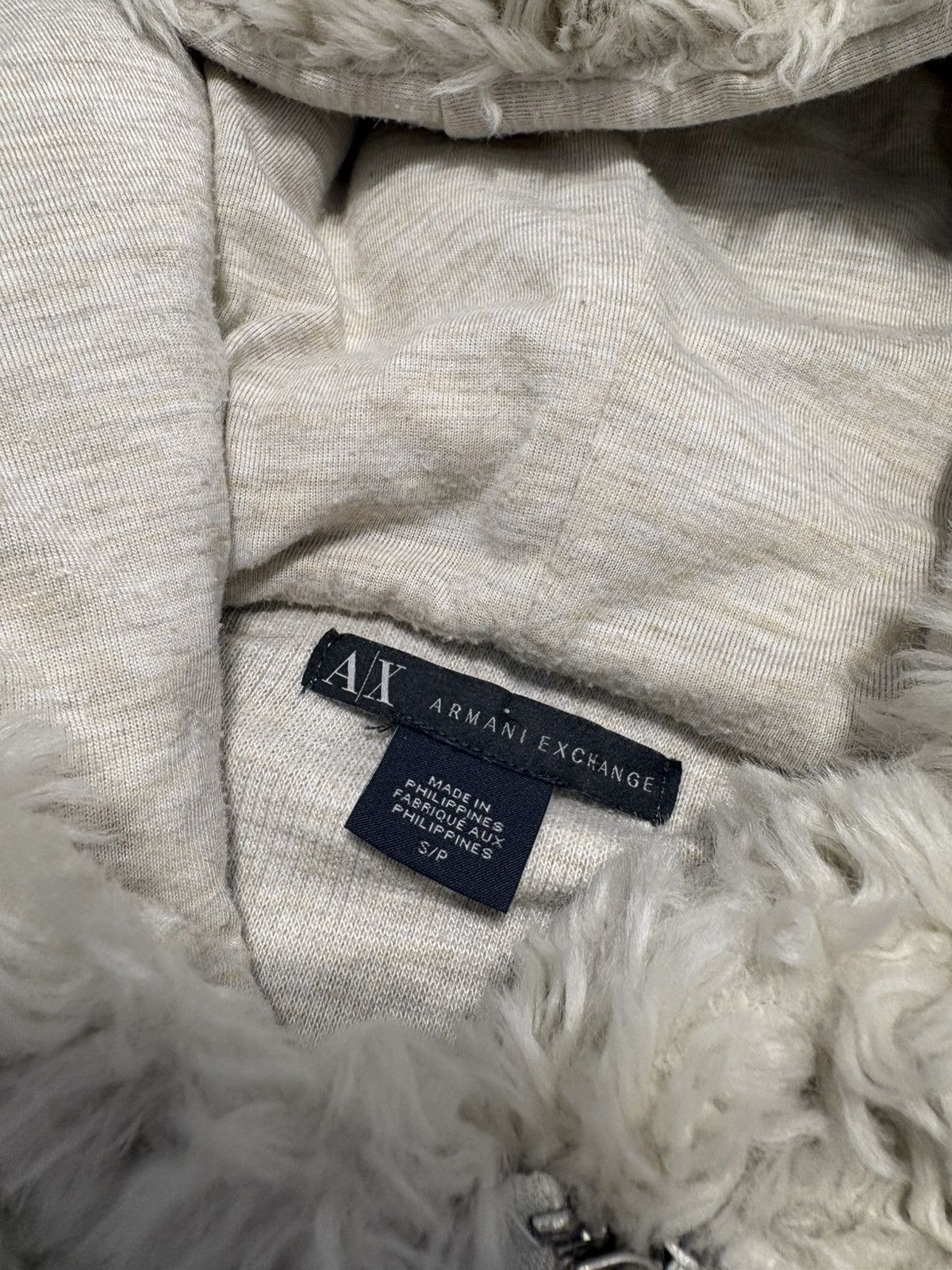 Armani Vintage Armani Exchange Fur Side Zip Hoodie Size S / US 4 / IT 40 - 6 Thumbnail