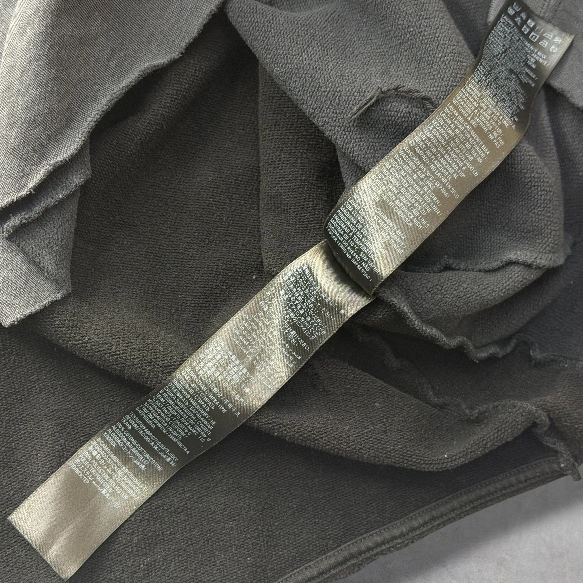 Balenciaga Balenciaga Upside Down SpeedHunters Hoodie 4 (XXL) Size US XXL / EU 58 / 5 - 7 Thumbnail