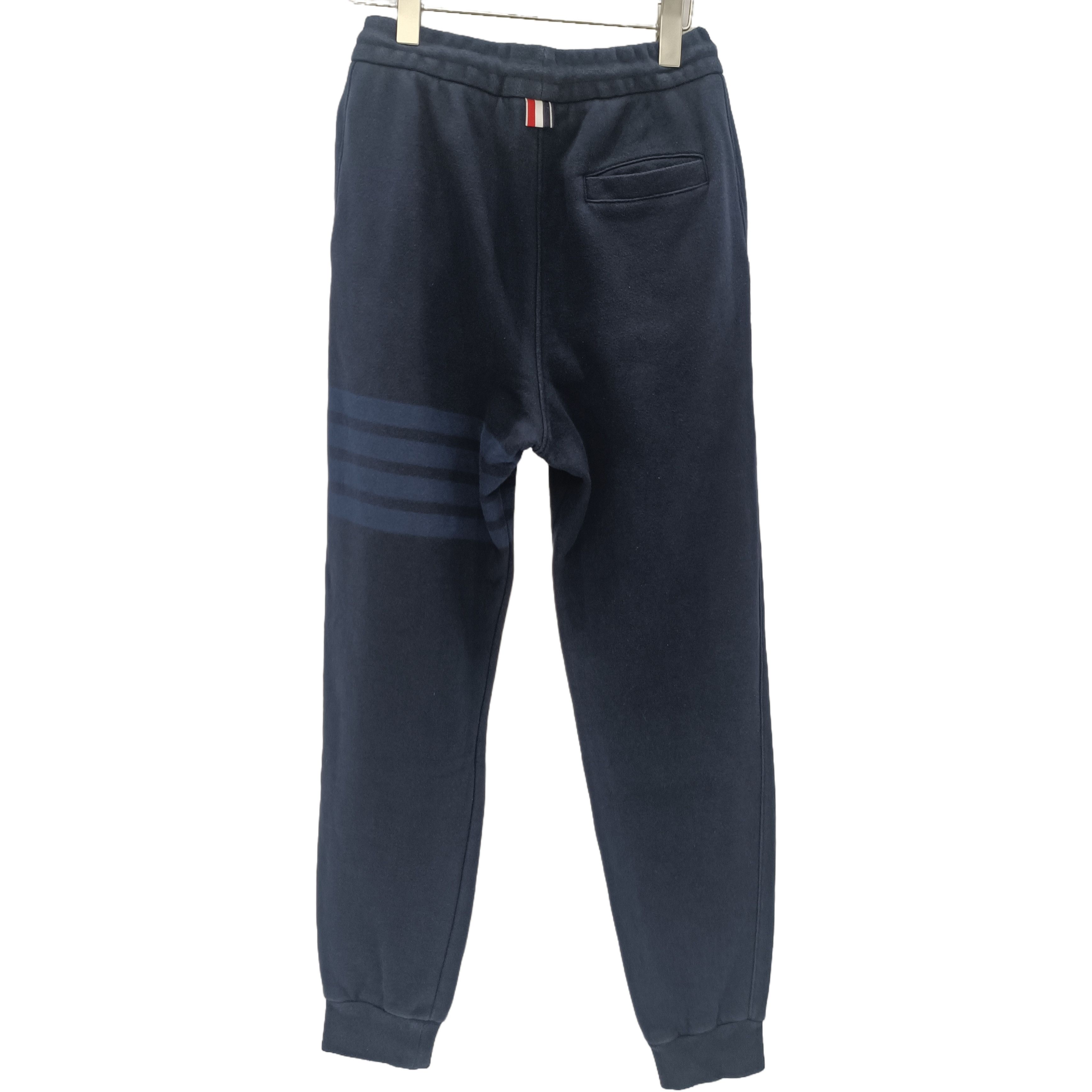Thom Browne Thom Browne Sweatpants Navy Joggers (Size 2/M) Size US 34 / EU 50 - 6 Thumbnail