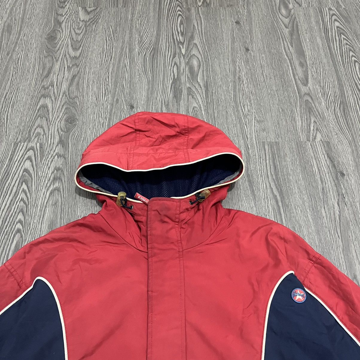 Marvel Comics VTG Marvel Comics Puffer Jacket Red on Navy Size US M / EU 48-50 / 2 - 2 Thumbnail