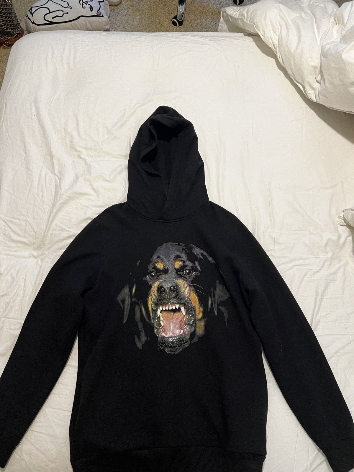 Fake givenchy discount rottweiler hoodie