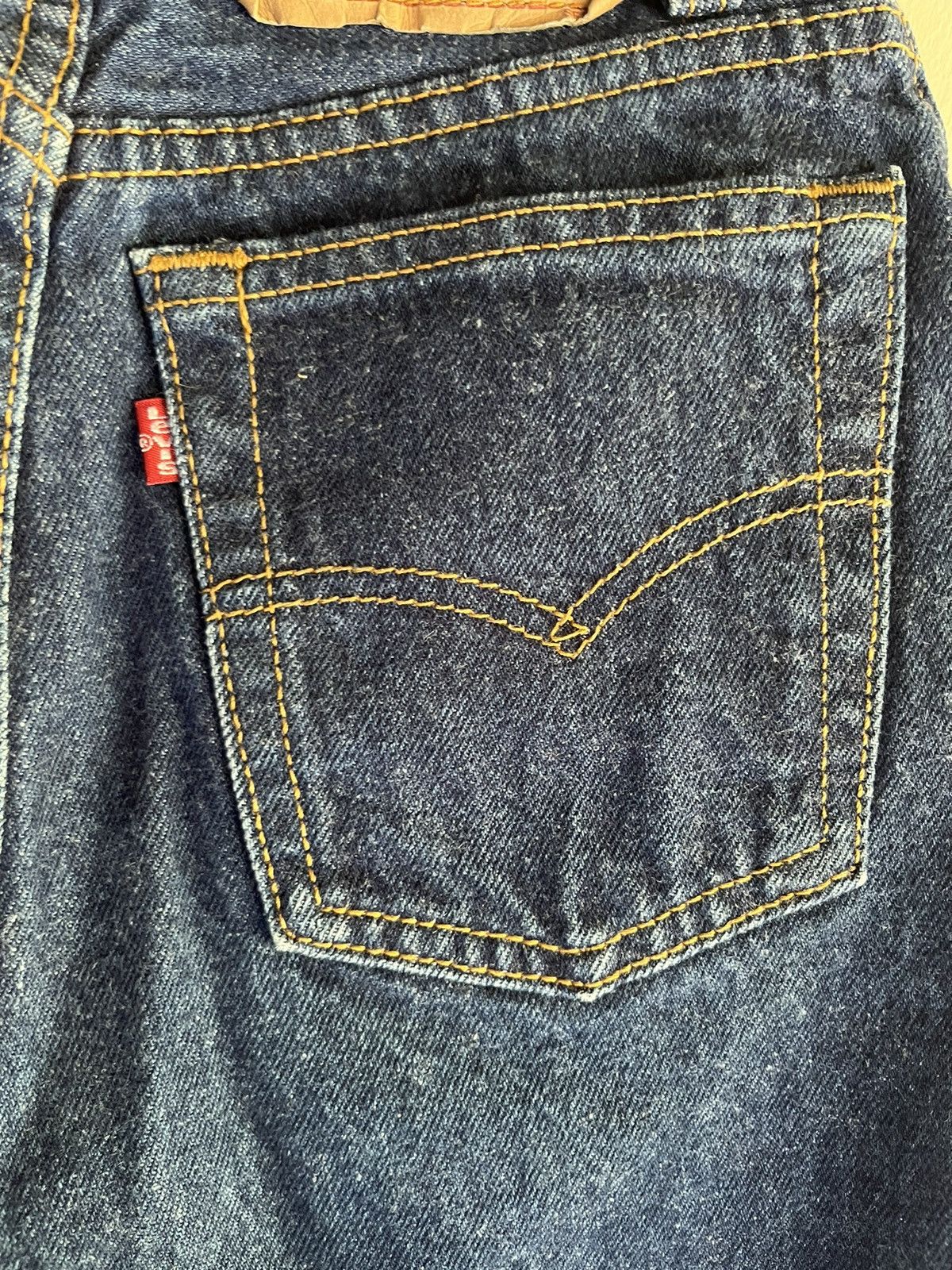 Levi's Vintage women’s Levi’s 501 22x30 high waisted made in USA Size 22" - 3 Thumbnail