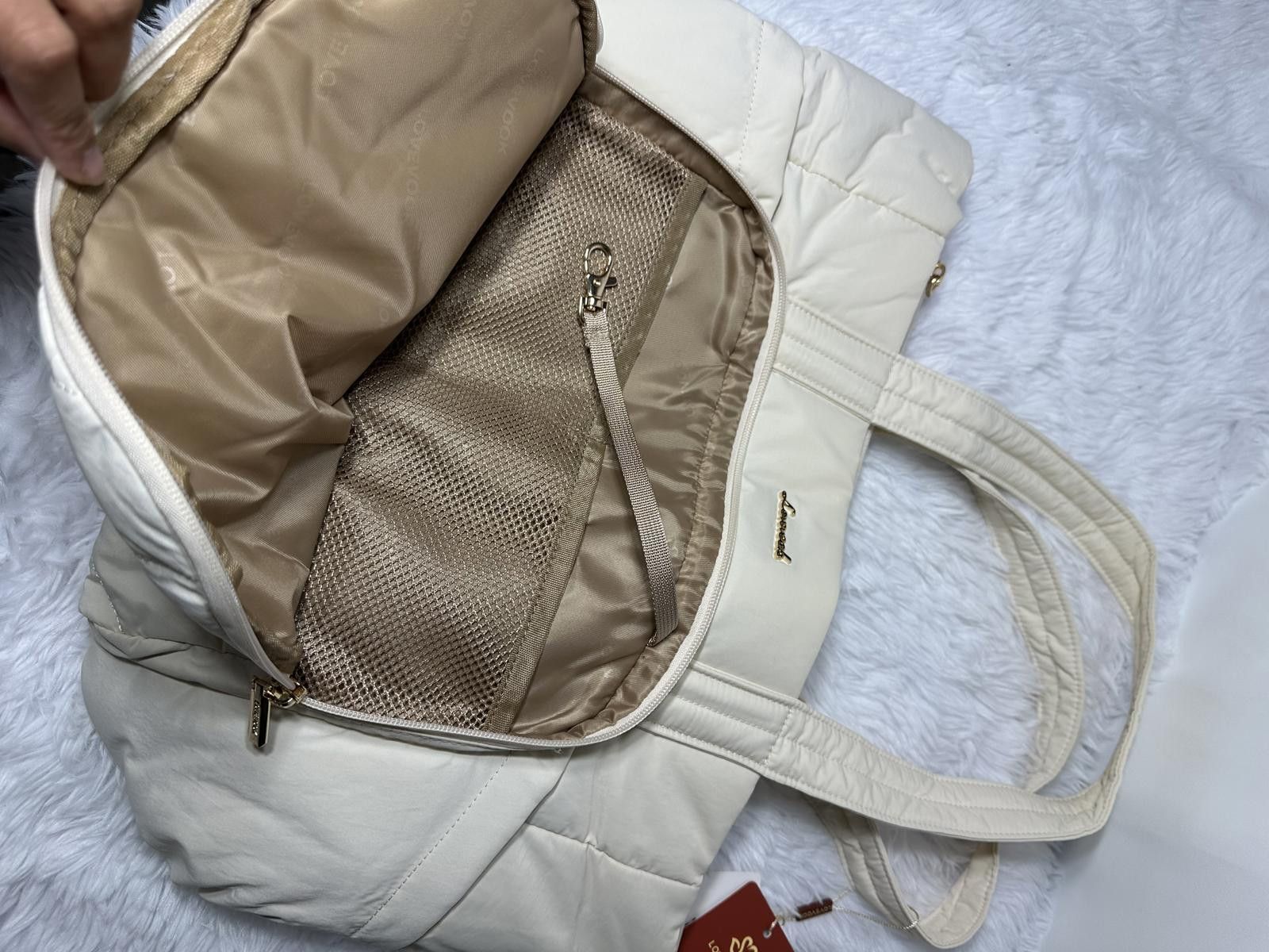 Other Lovevook Cream Quilted Tote Bag with Front Pocket Size ONE SIZE - 5 Thumbnail