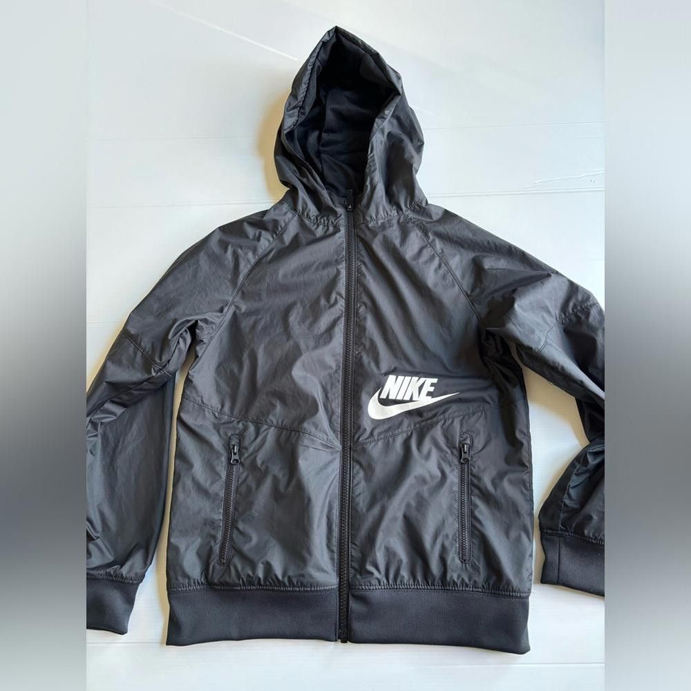 Nike Nike Kids Boy's Sportswear Windrunner Size US XXS / EU 40 - 1 Thumbnail
