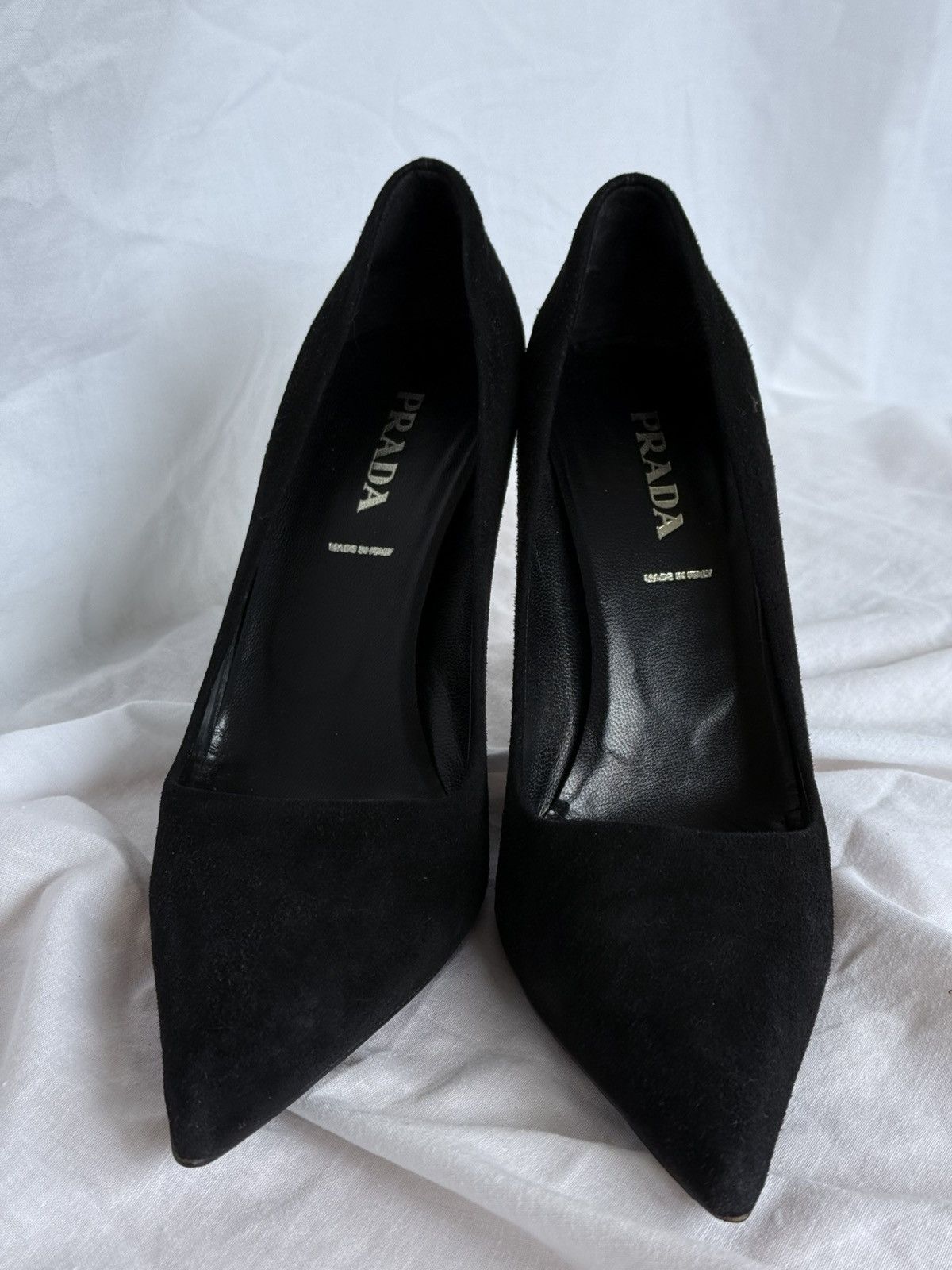 Prada Prada Black Suede Classic Basic Pumps Heels Pointed Toe Size US 9 / IT 39 - 3 Thumbnail