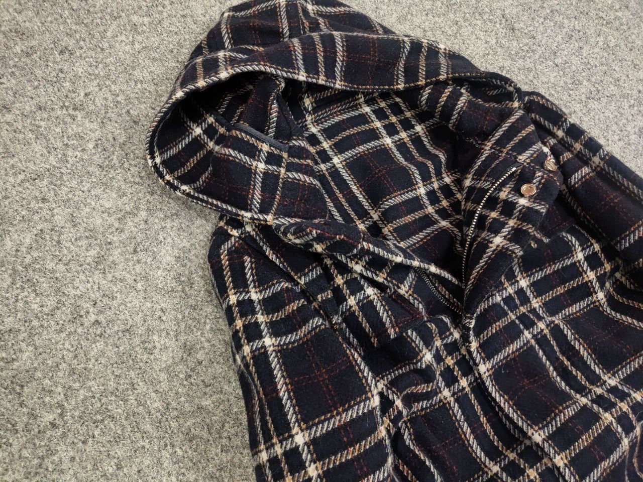 Paolo Pecora Paolo Pecora Design Duffle Checkered coat Wool Jacket Size US S / EU 44-46 / 1 - 7 Thumbnail