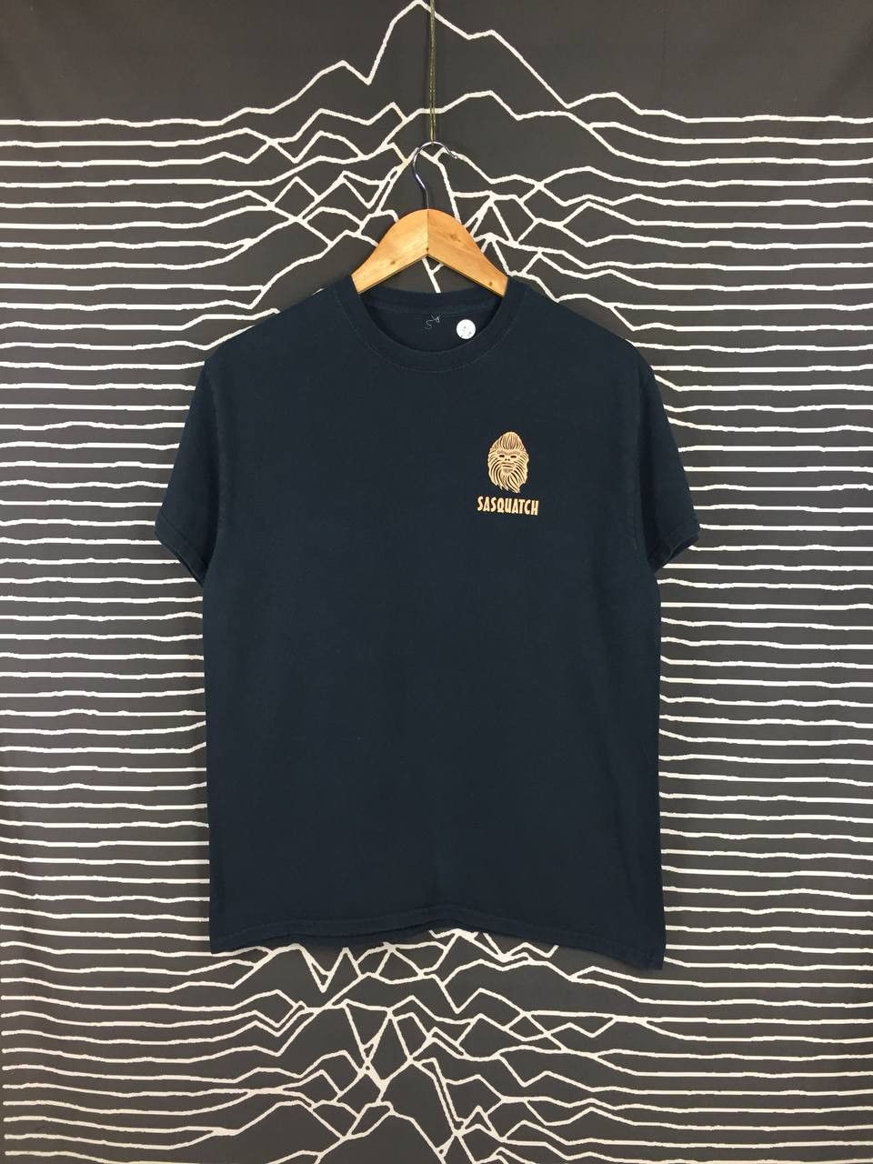 Vintage Sasquatch Bigfoot Redwoods California Wanted Tee Size US M / EU 48-50 / 2 - 4 Thumbnail