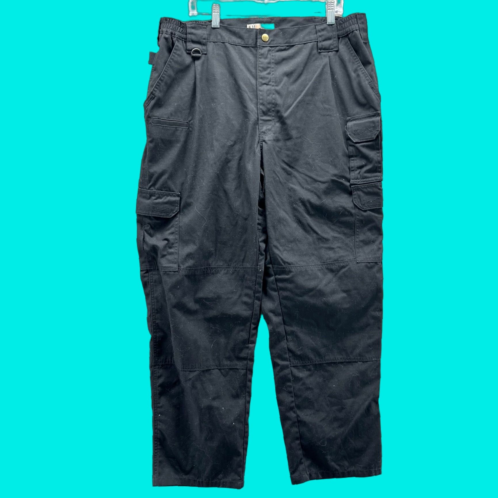 Vintage 5.11 Tactical Cargo Pants Mens 40x32 Black Elastic Workwear Pockets Slim Straight Leg Hat? (Note: This line seems off) Size US 40 / EU 56 - 1 Thumbnail